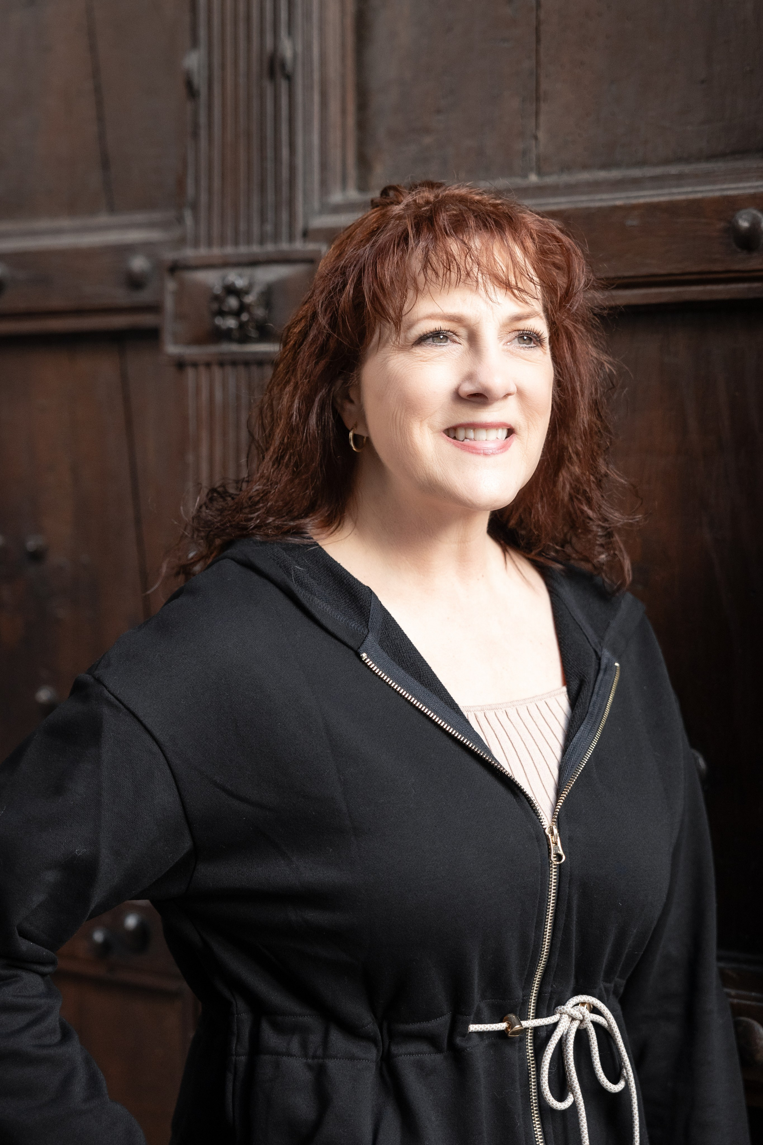 Séance photo de famille dans le centre-ville de Toulouse pour Cara’s Family. Eugénie Smirnova — Photographe à Toulouse et dans le Sud-Ouest