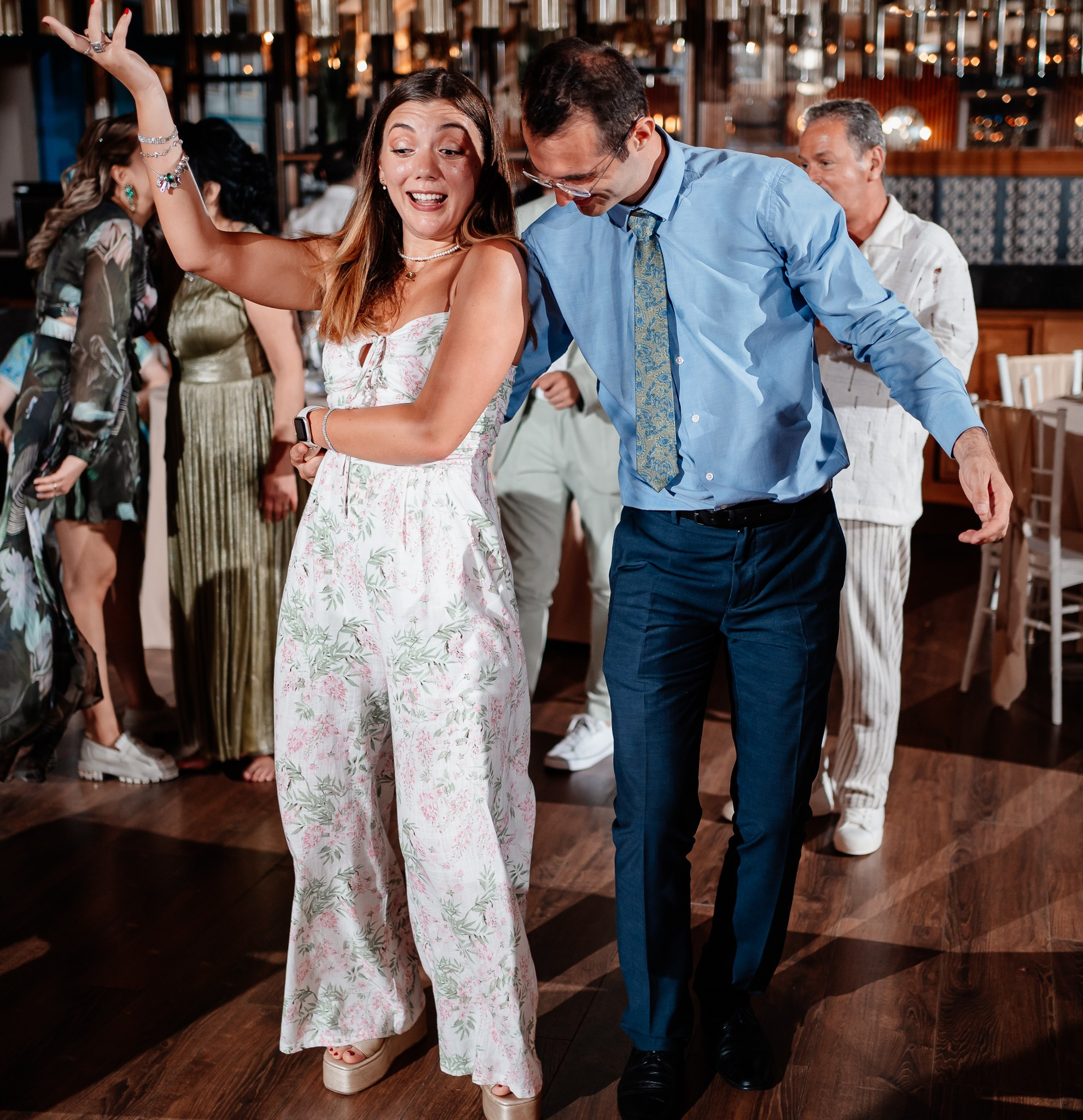 Fotograf de Botez în București- Mihai Popa Fotograf. Fotograf Nuntă & Botez București - Mihai Popa | Dincolo de oameni, imortalizez emoții!