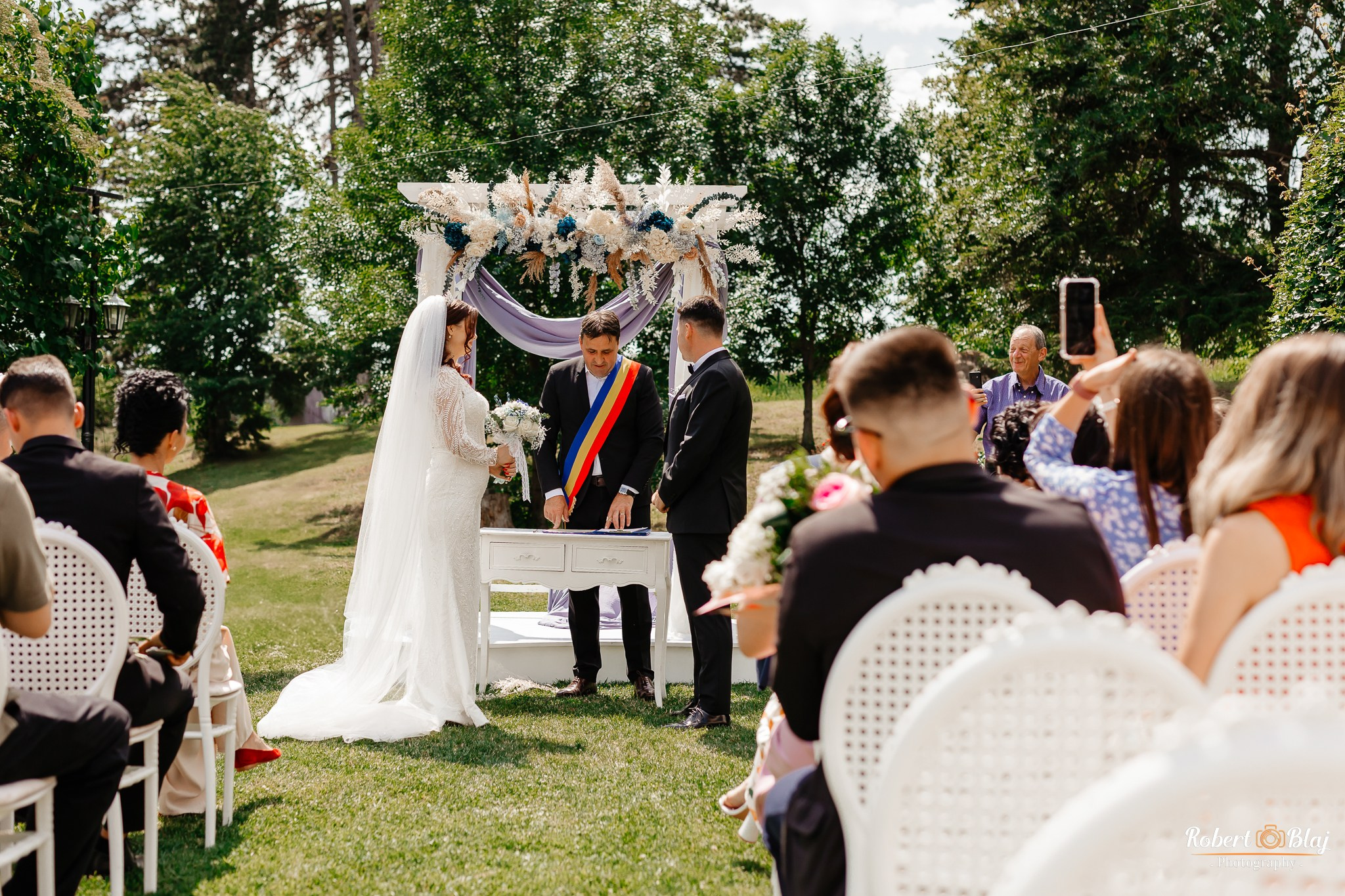 Gabriela & Codrin. Robert Blaj - Fotograf Nuntă Iași