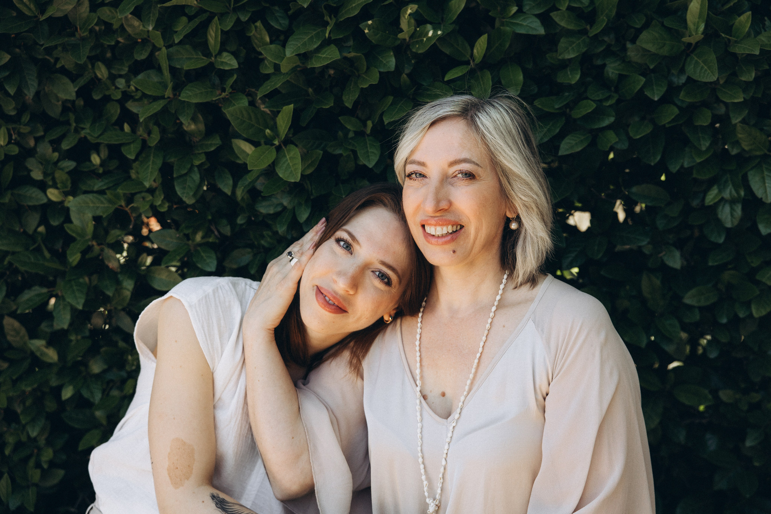 Mother-daughter photoshoot at Jardin Japonais de Toulouse. Eugénie Smirnova — Photographe à Toulouse et dans le Sud-Ouest