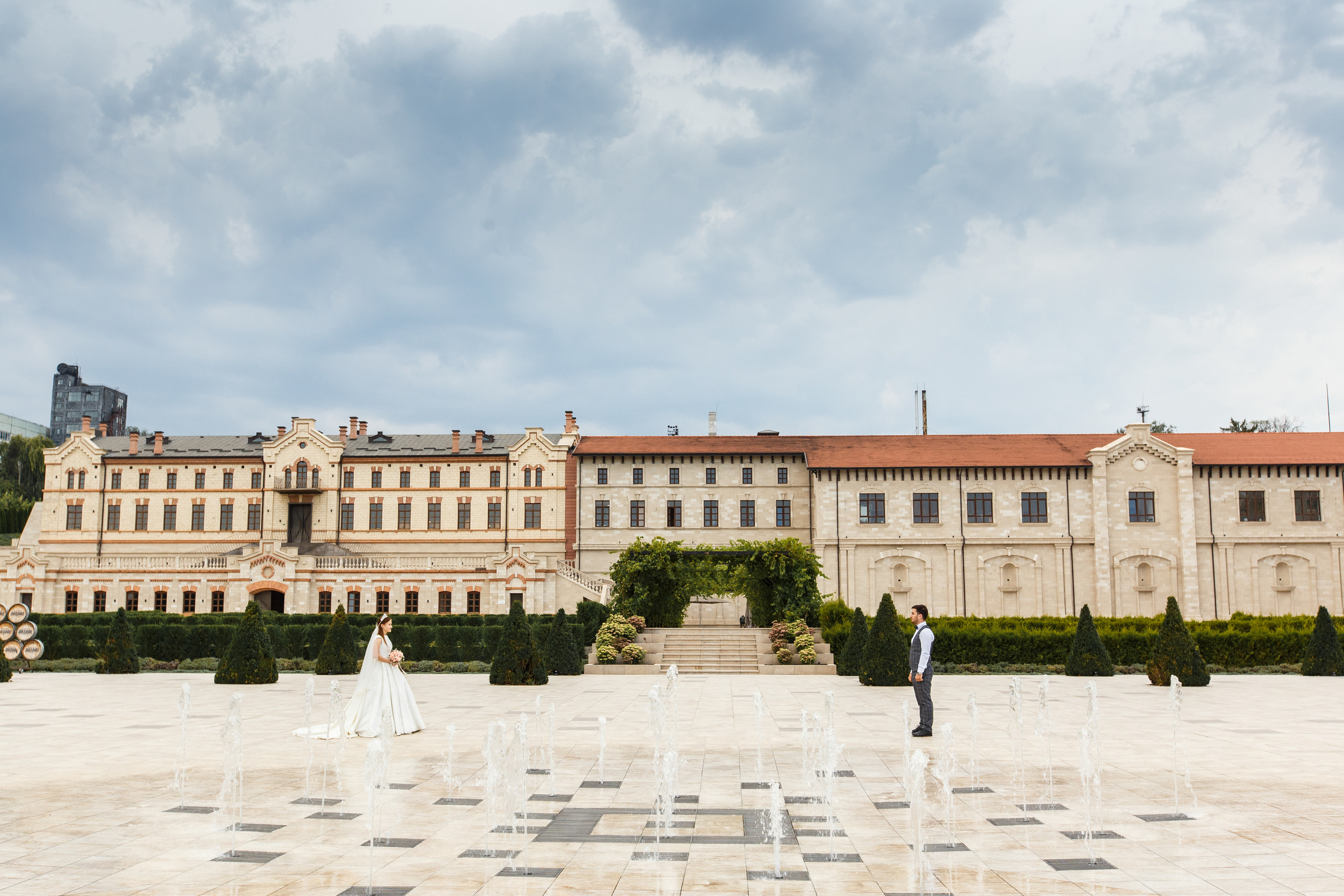 Denis & Nicoleta | Castel Mimi, Moldova. Dinumalancea.com — fotograf de nunta si familie. Moldova, Romania, UE