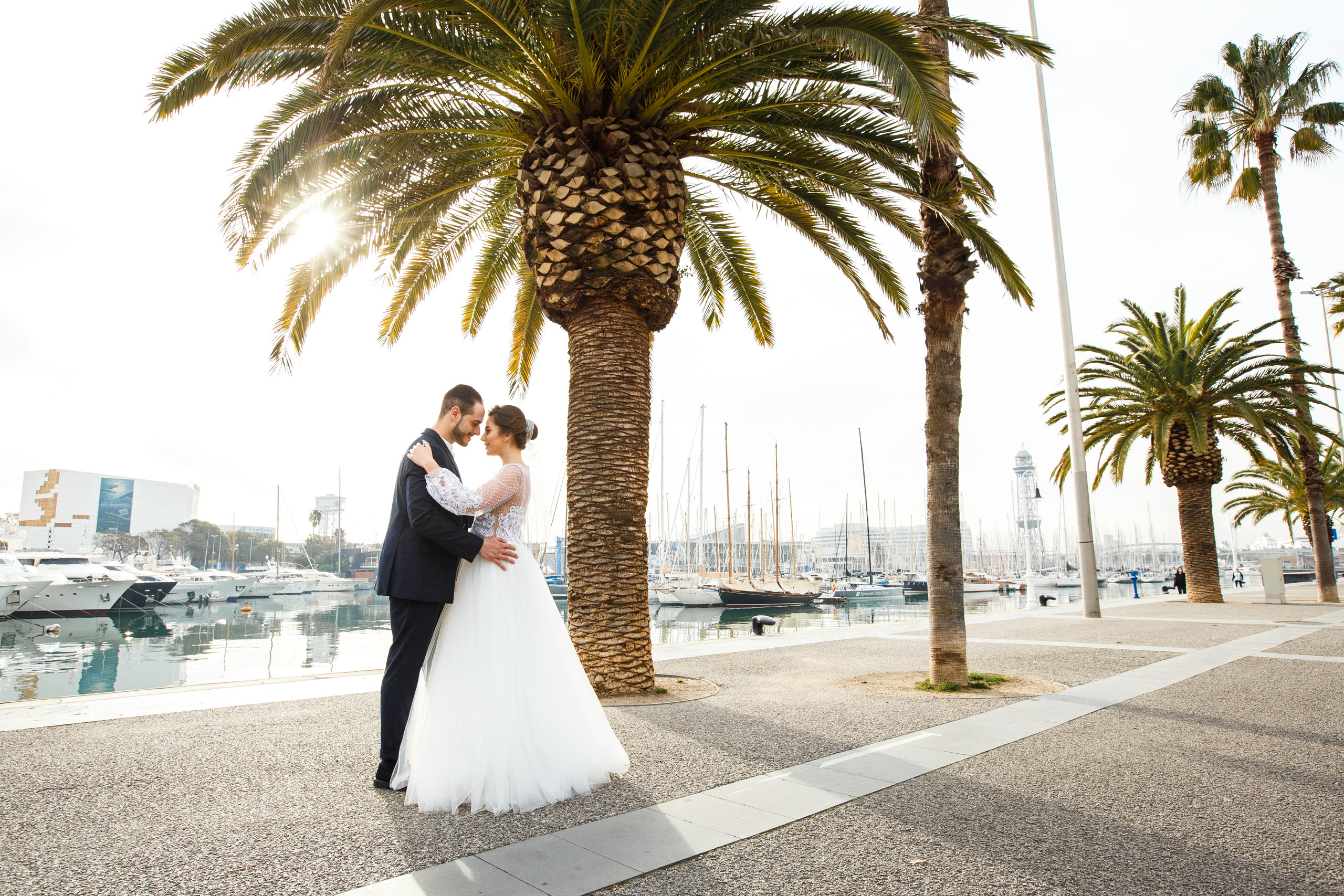 Elena & Alexander | Barcelona, Spain. Dinumalancea.com — fotograf de nunta si familie. Moldova, Romania, UE