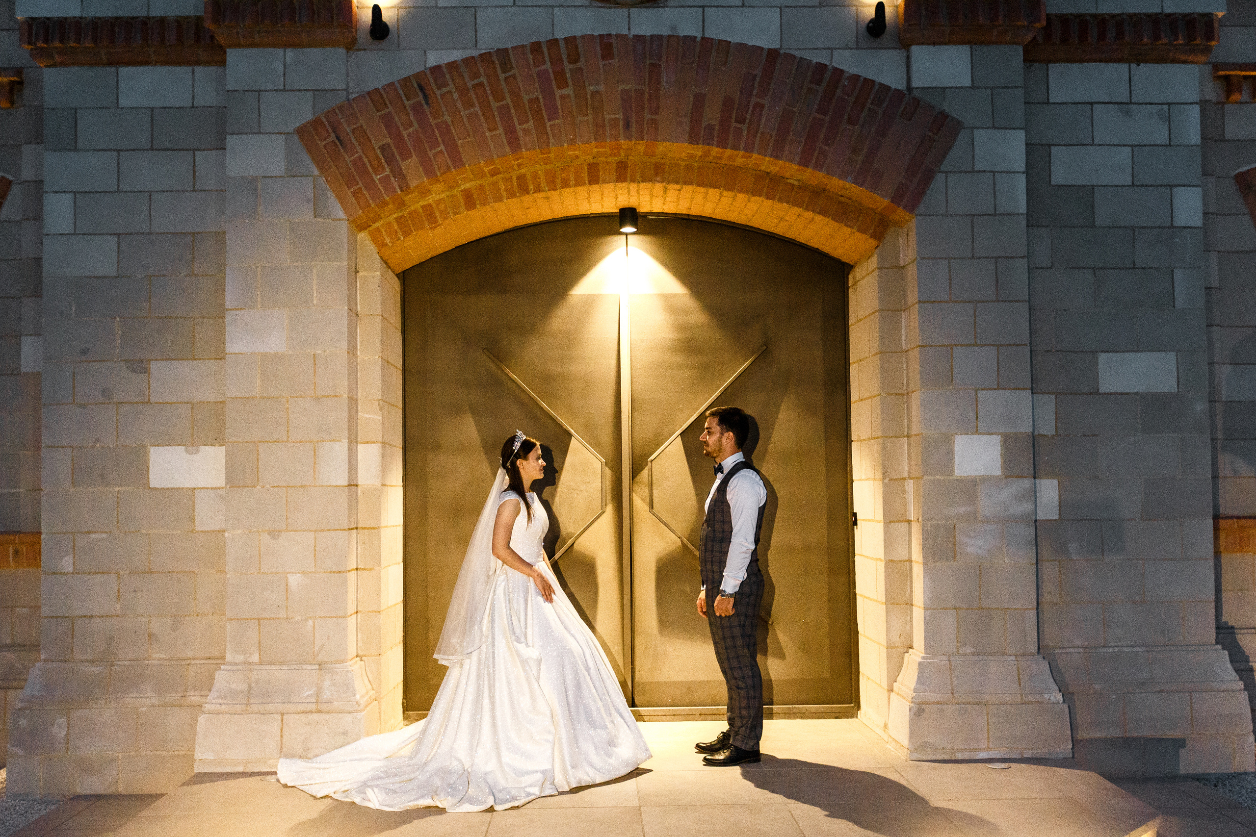 Denis & Nicoleta | Castel Mimi, Moldova. Dinumalancea.com — fotograf de nunta si familie. Moldova, Romania, UE