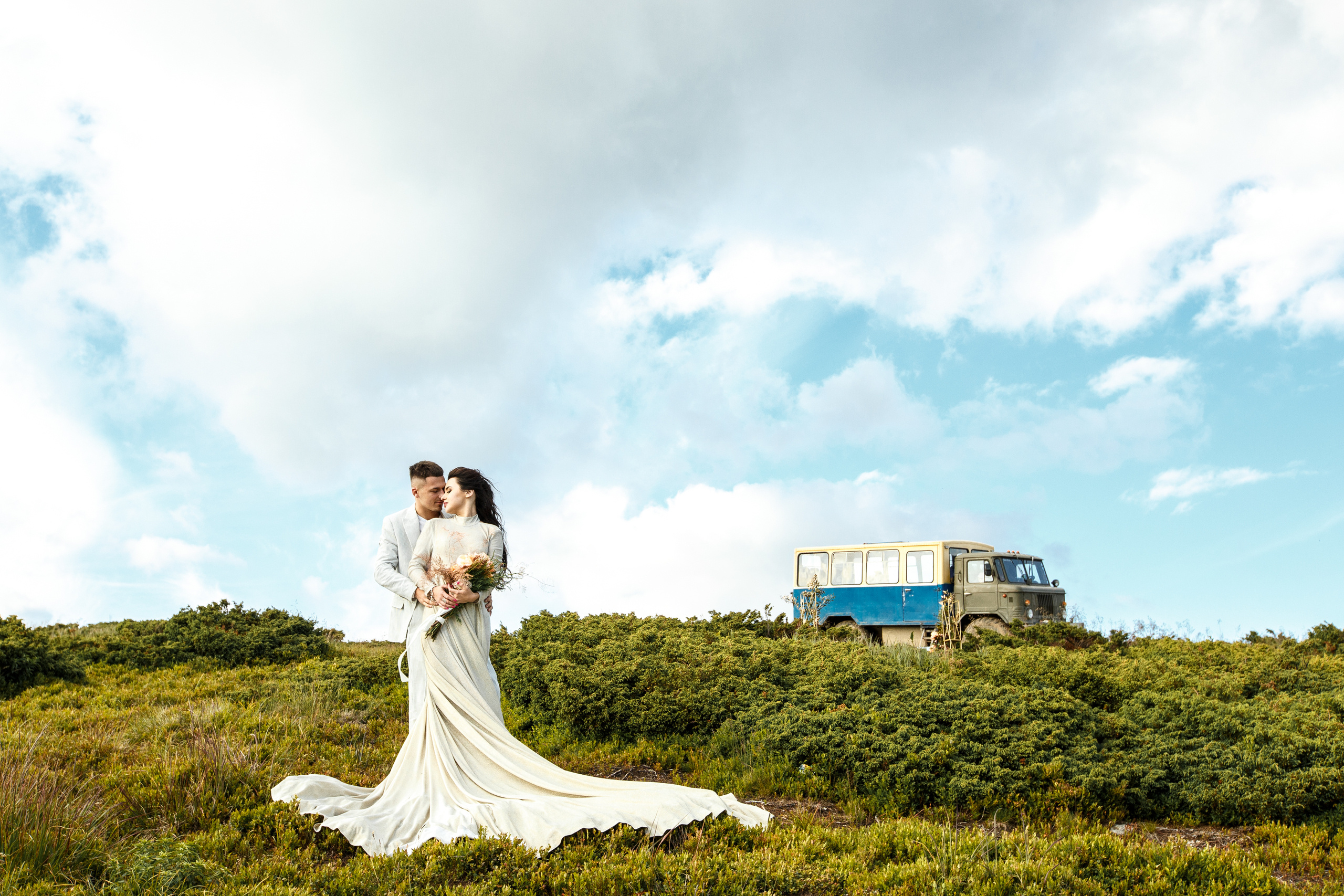 Iuri & Ina | Bukovel, Ukraine. Dinumalancea.com — fotograf de nunta si familie. Moldova, Romania, UE