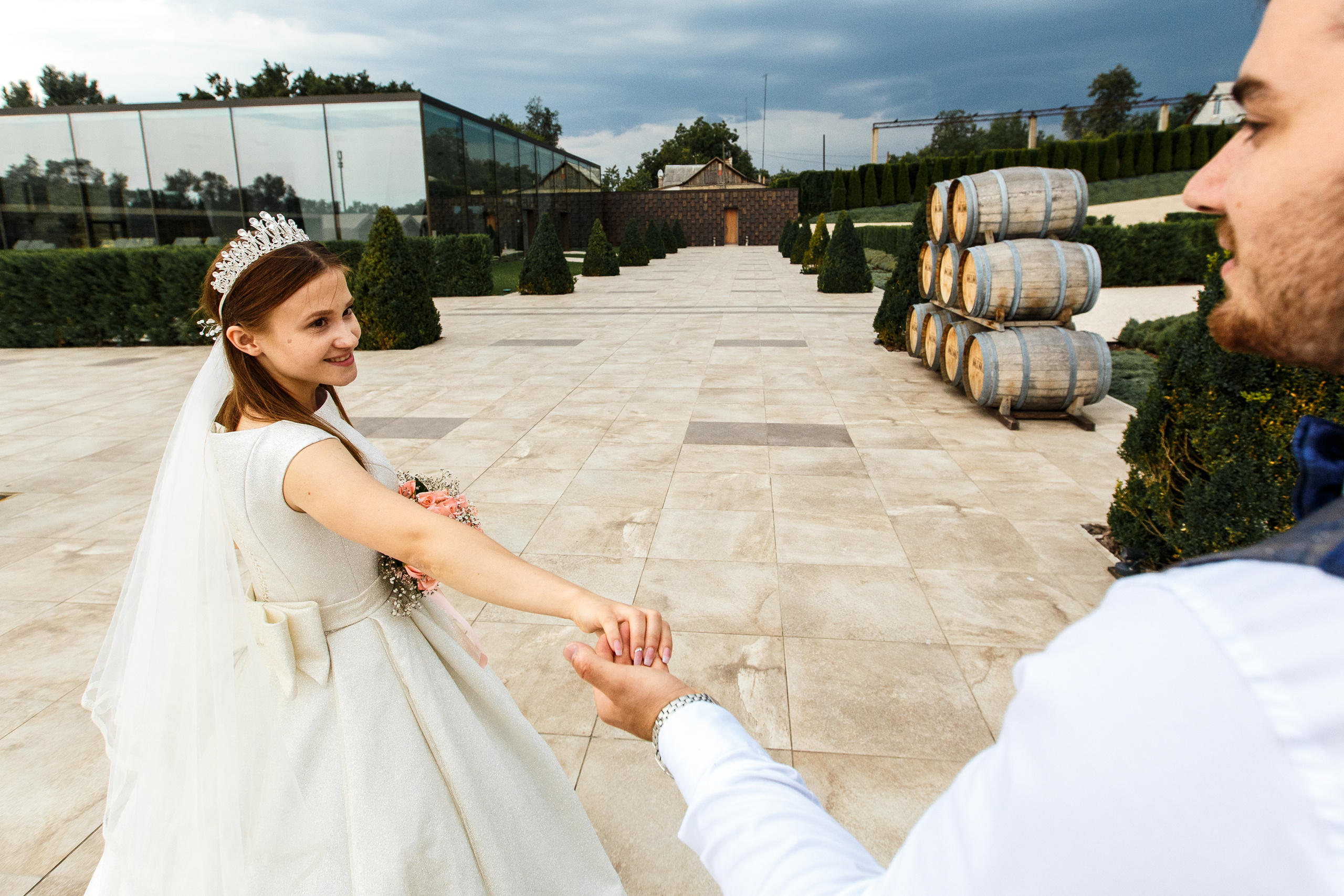 Denis & Nicoleta | Castel Mimi, Moldova. Dinumalancea.com — fotograf de nunta si familie. Moldova, Romania, UE