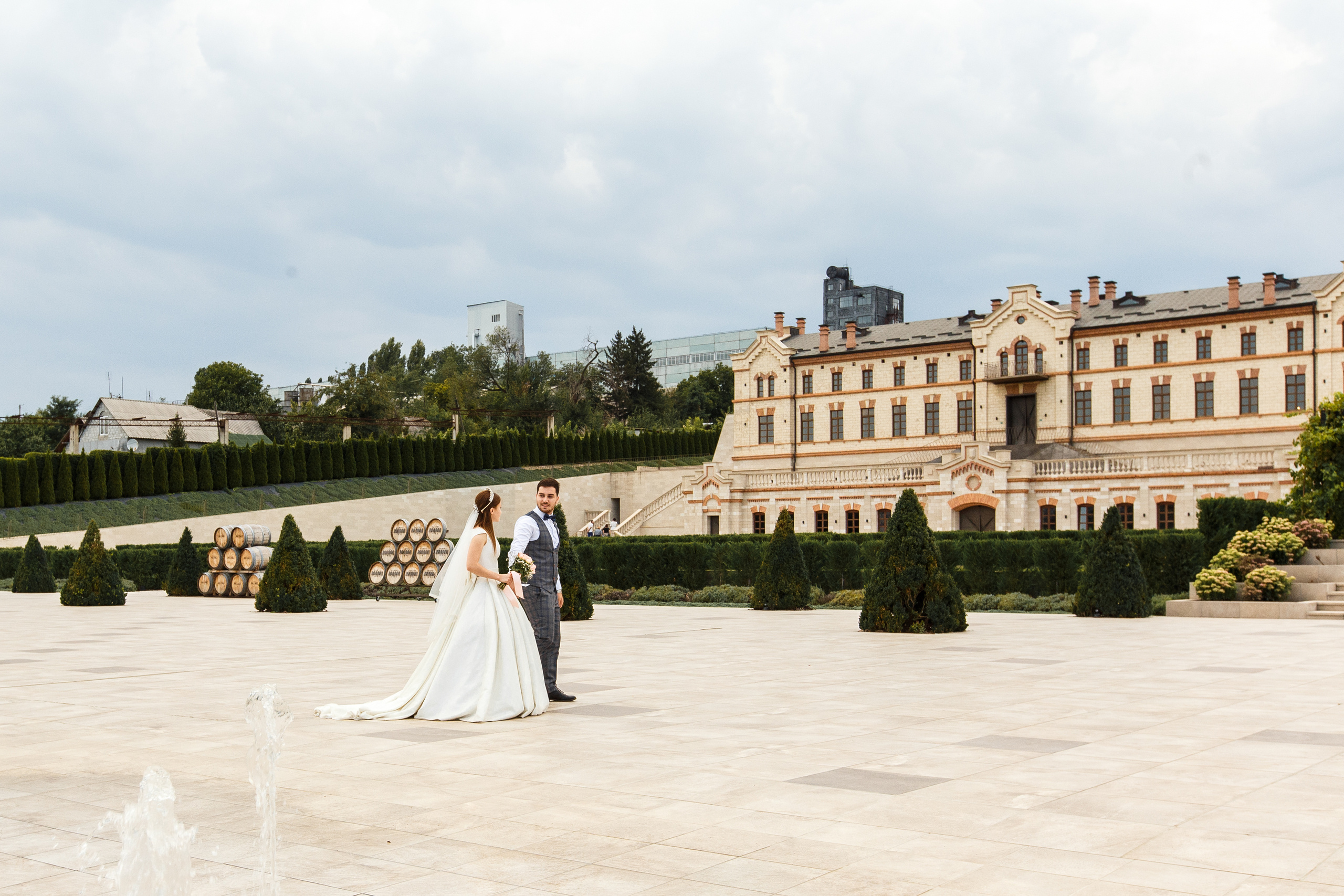 Denis & Nicoleta | Castel Mimi, Moldova. Dinumalancea.com — fotograf de nunta si familie. Moldova, Romania, UE