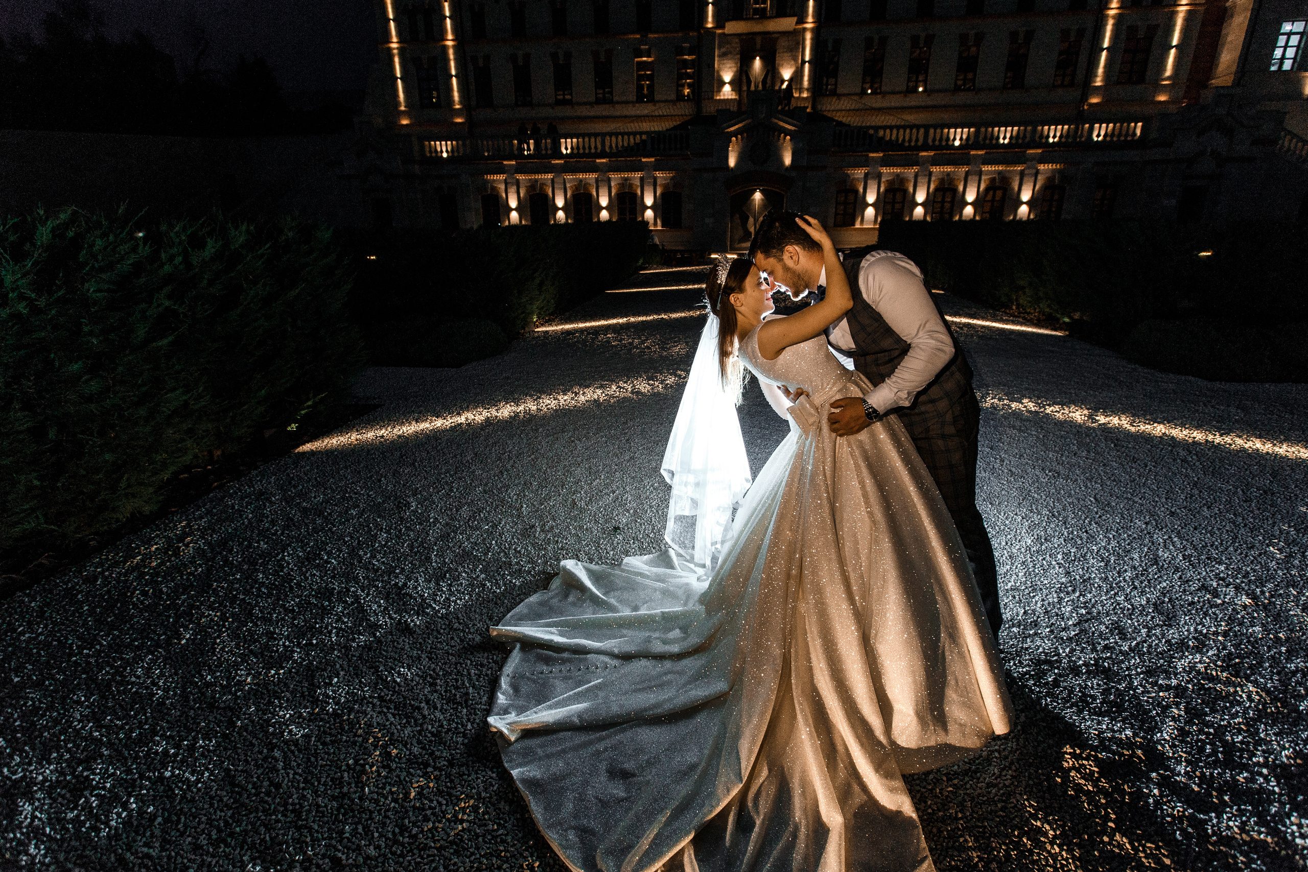 Denis & Nicoleta | Castel Mimi, Moldova. Dinumalancea.com — fotograf de nunta si familie. Moldova, Romania, UE