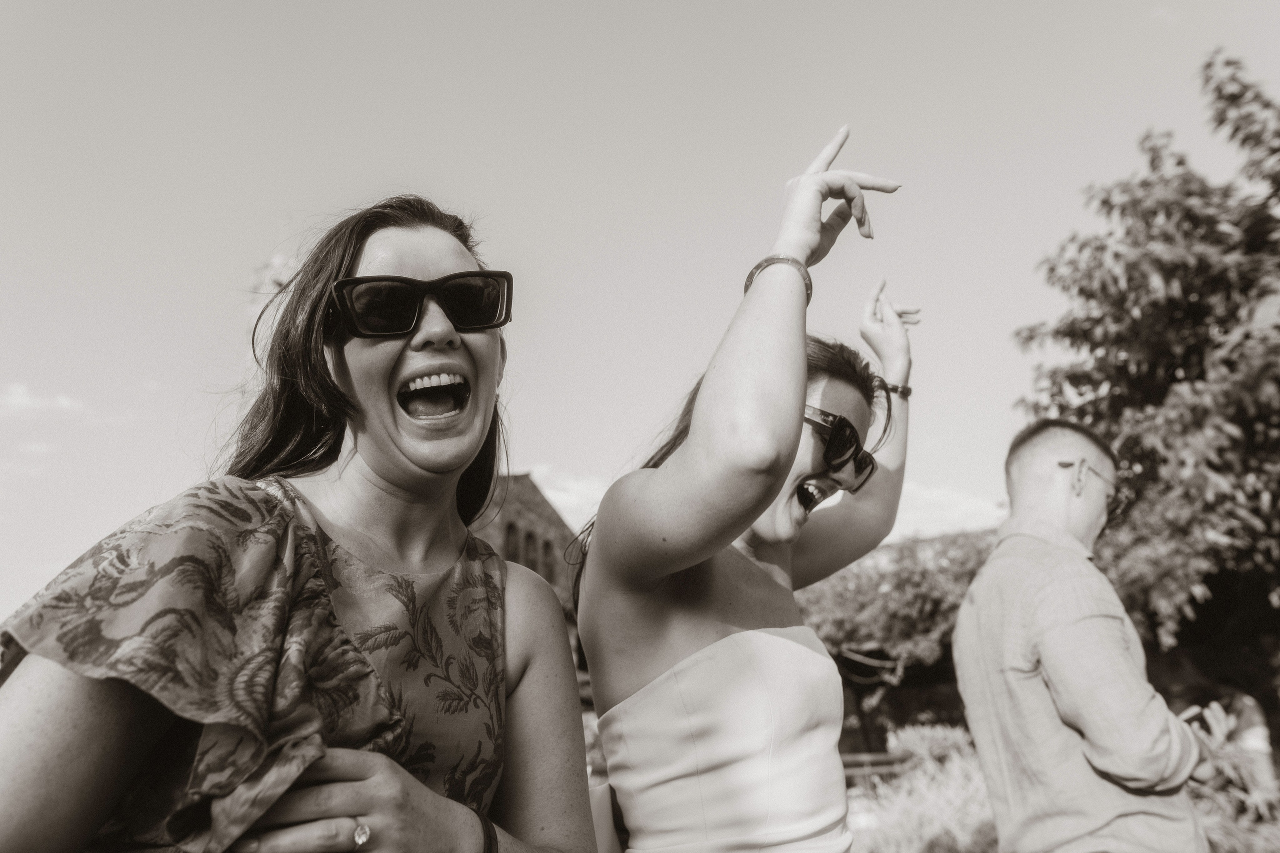 Lauren & Jamie. Hotel Castell d’Emporda. Paola wedding photographer / videographer in Barcelona