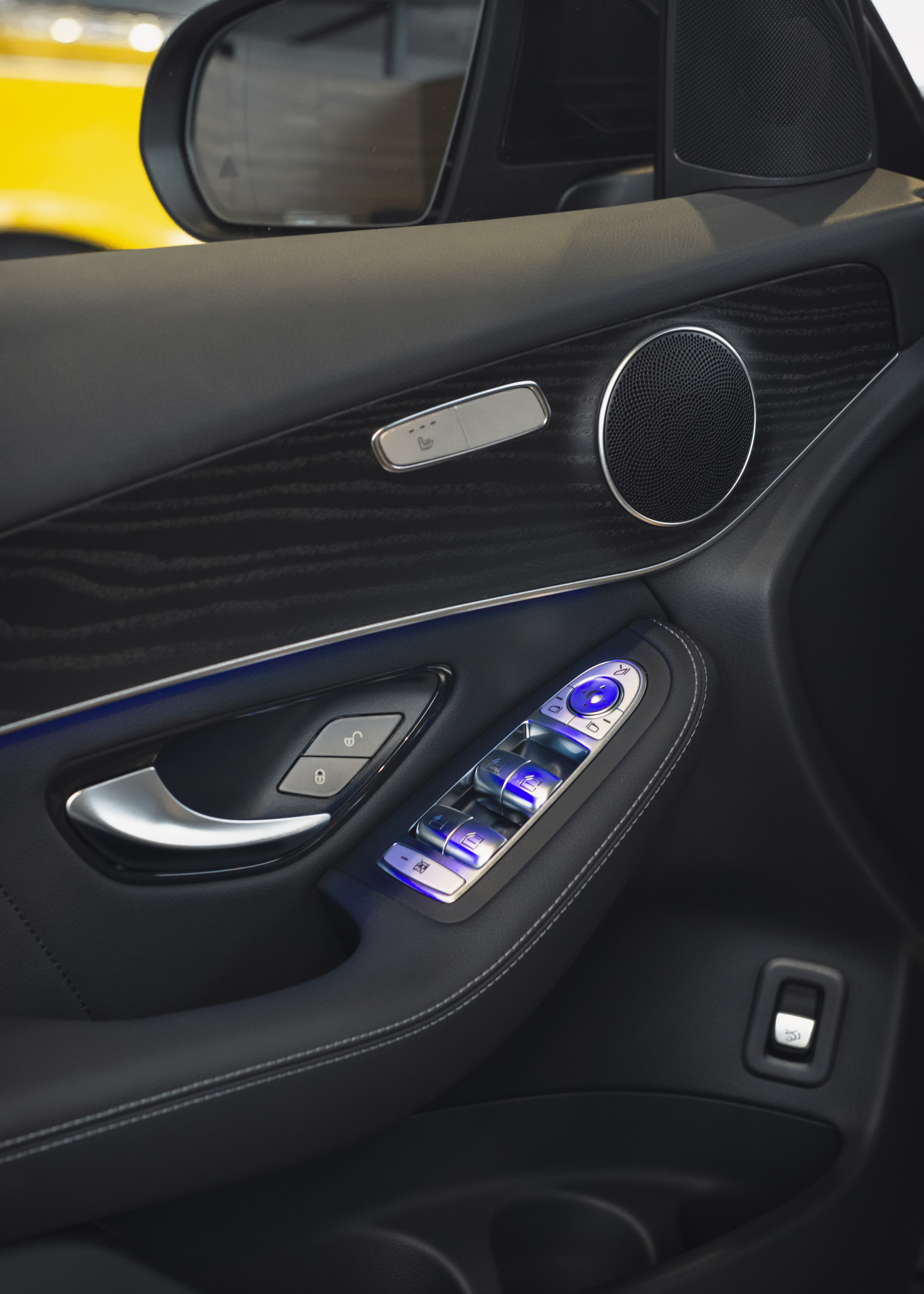 Autosaloni. Жуков Студио