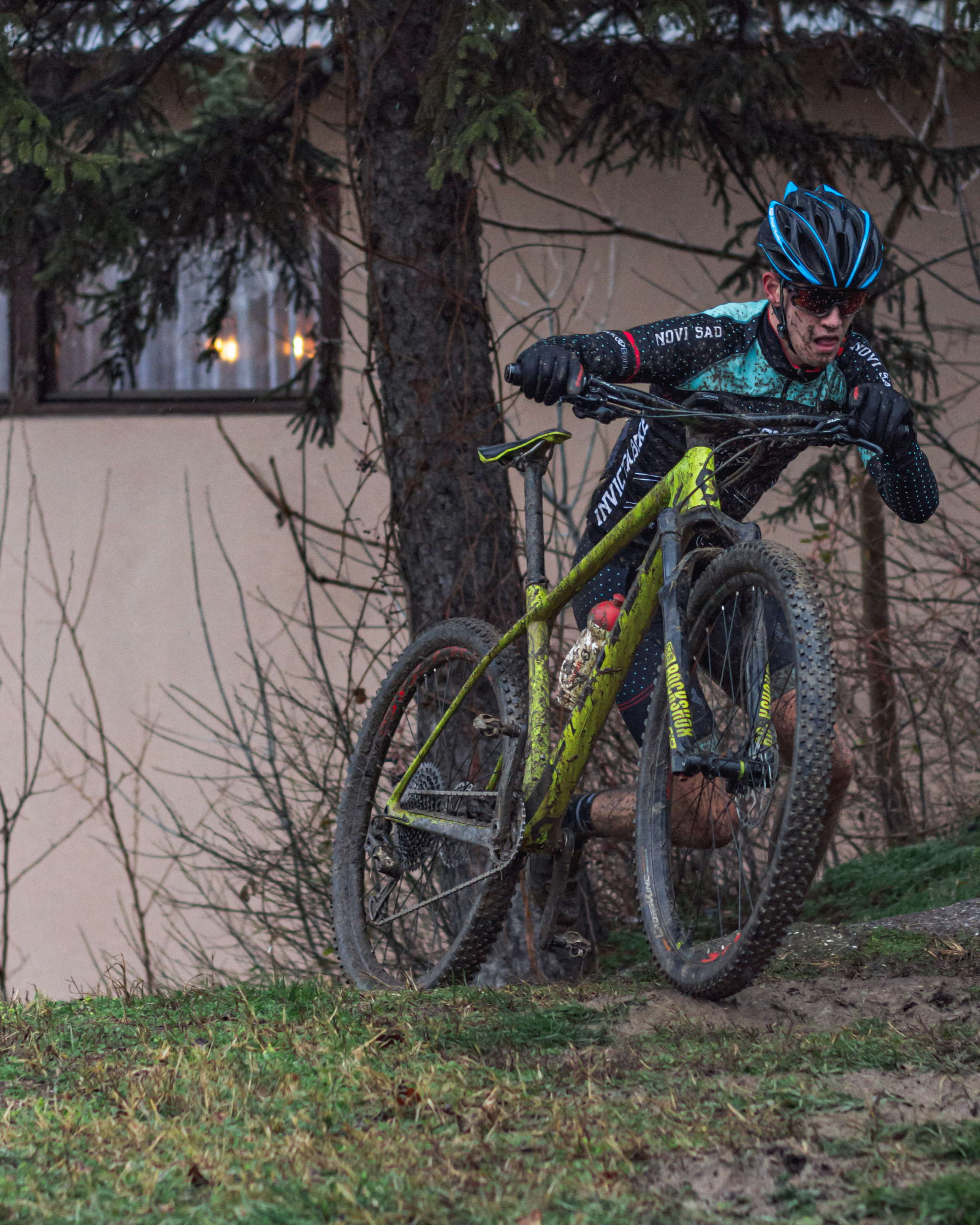 Profesionalne fotografiije i snimanje sportskih dogadzaja u novom sadu, vojvodini i okolini