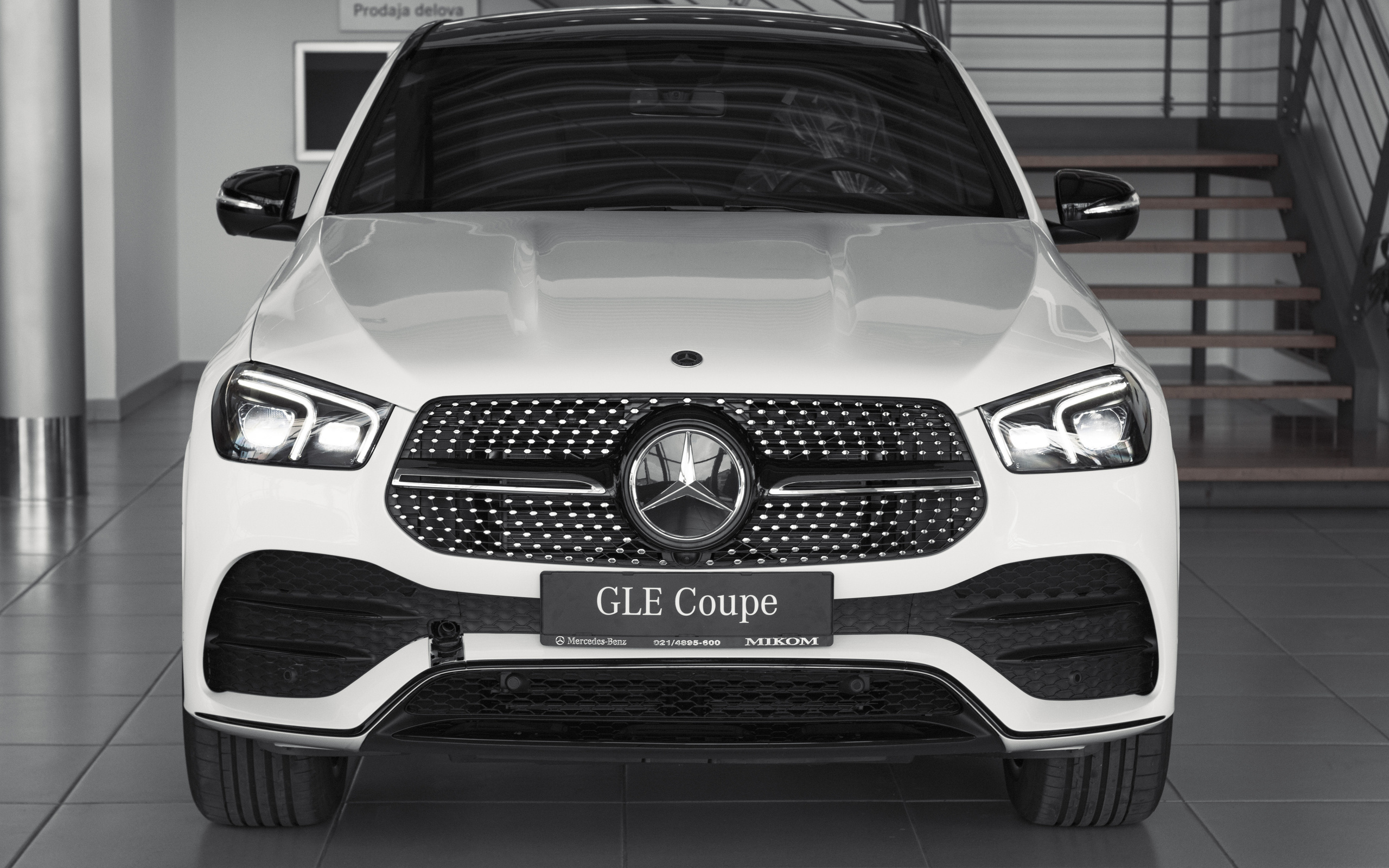 Autosaloni. Жуков Студио