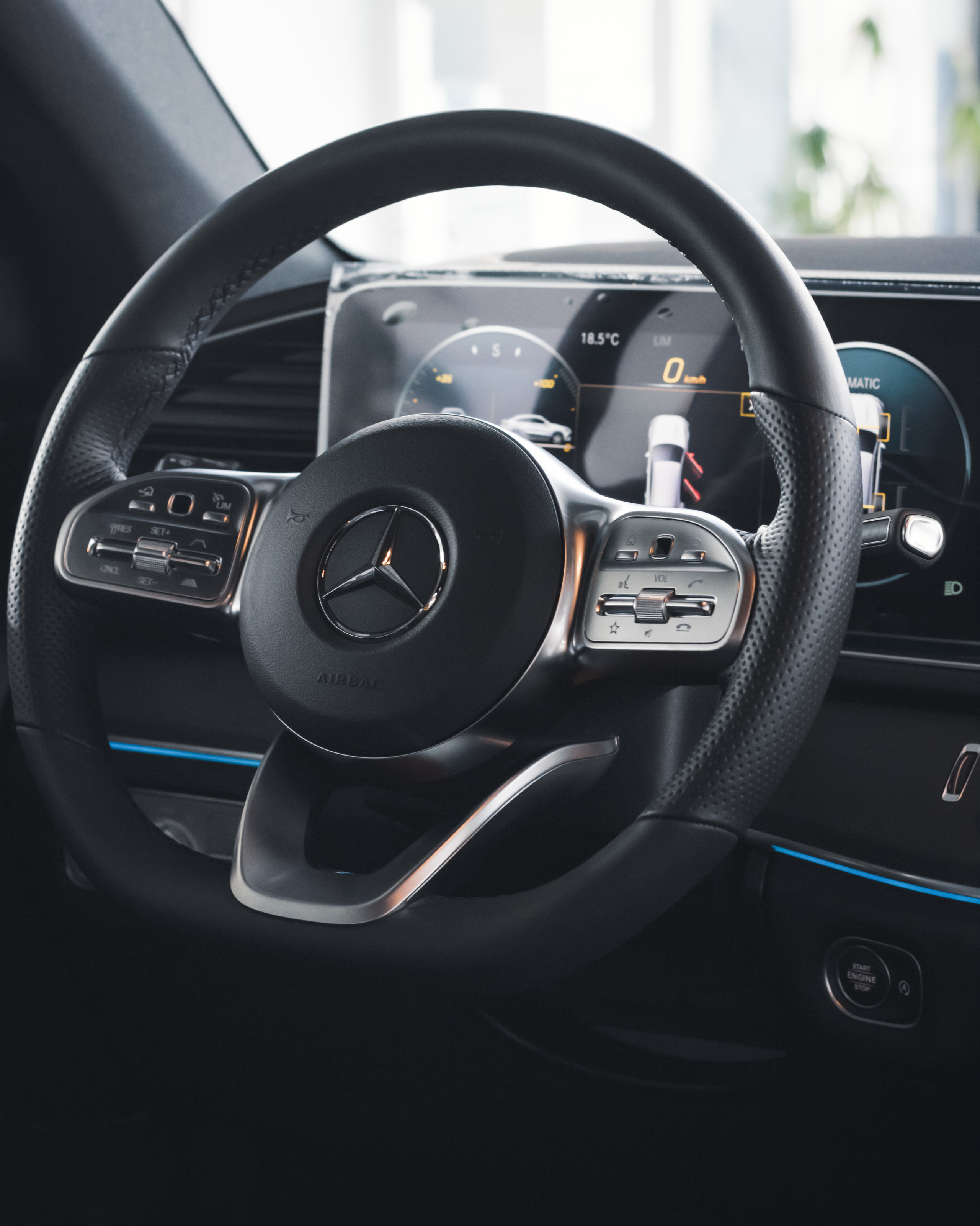 Autosaloni. Жуков Студио