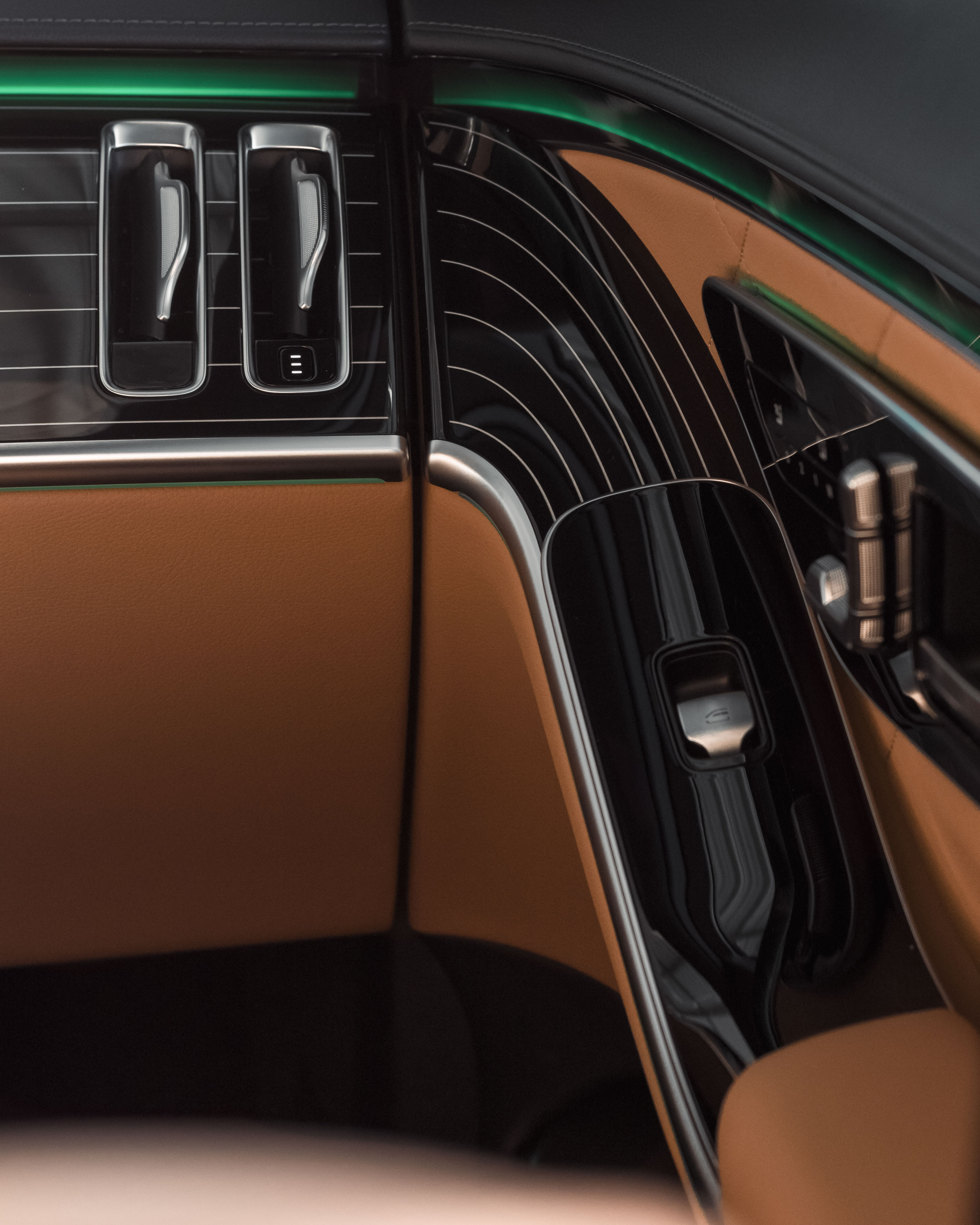 Autosaloni. Жуков Студио