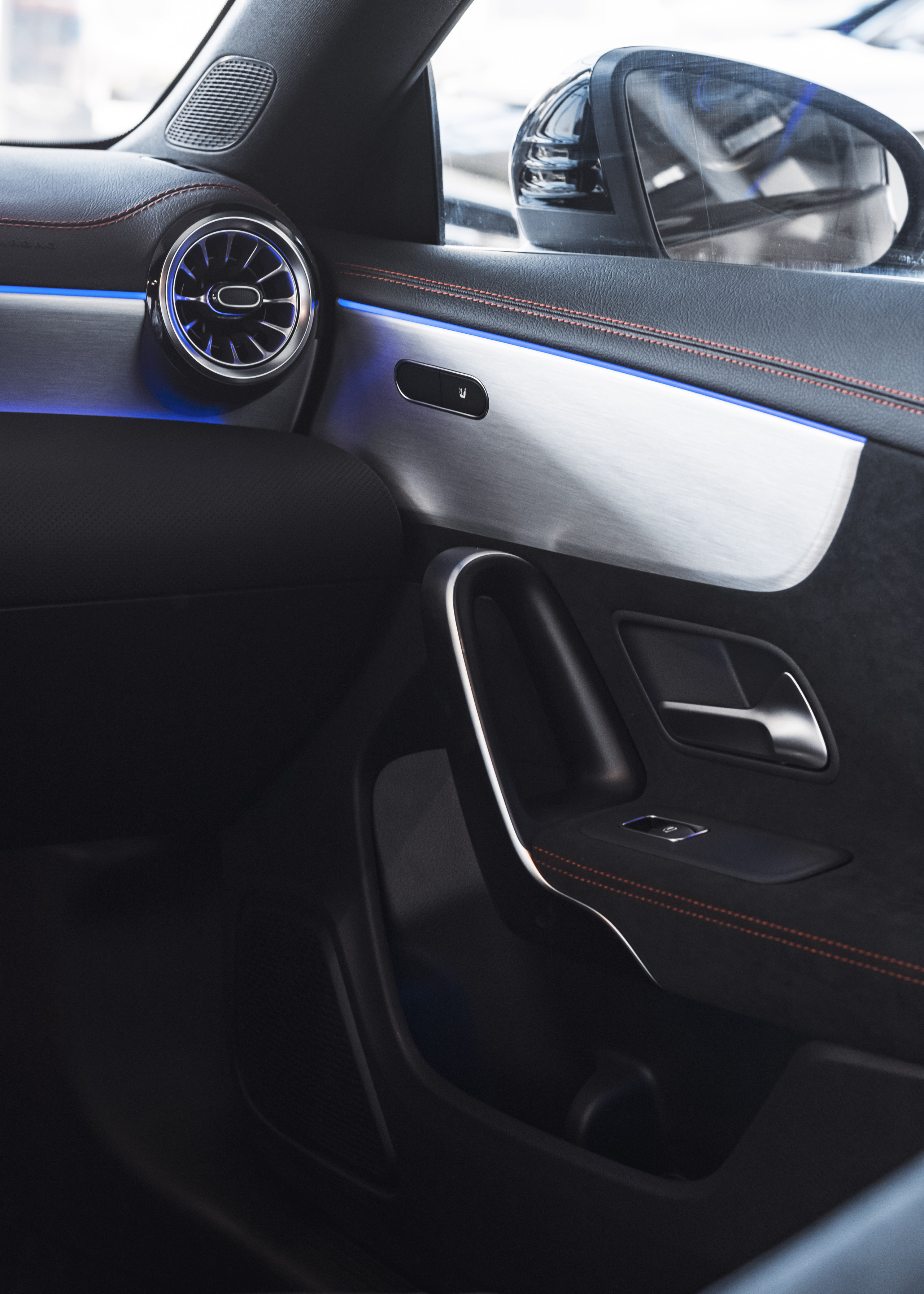 Autosaloni. Жуков Студио