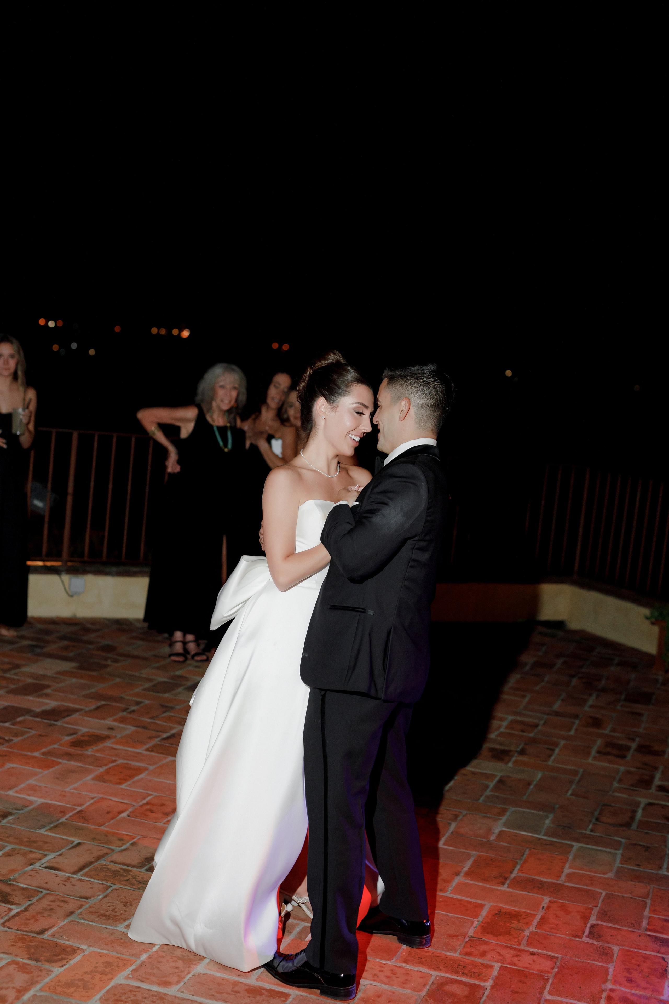 Dom&Ally. Wedding photographer Italy