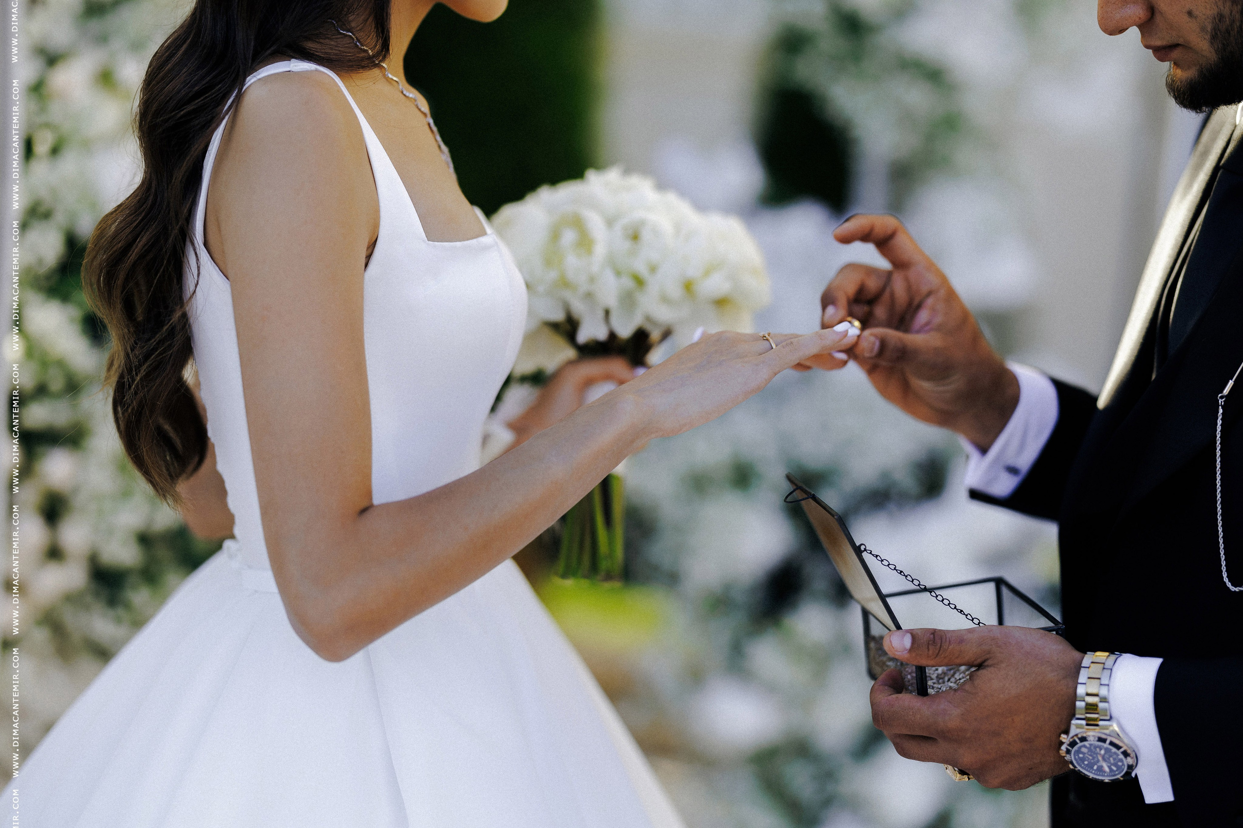 MIHAIL + SABINA | Grand Élysée. Fotograf de nuntă în Chisinau, Moldova. Poze și Video Comerciale