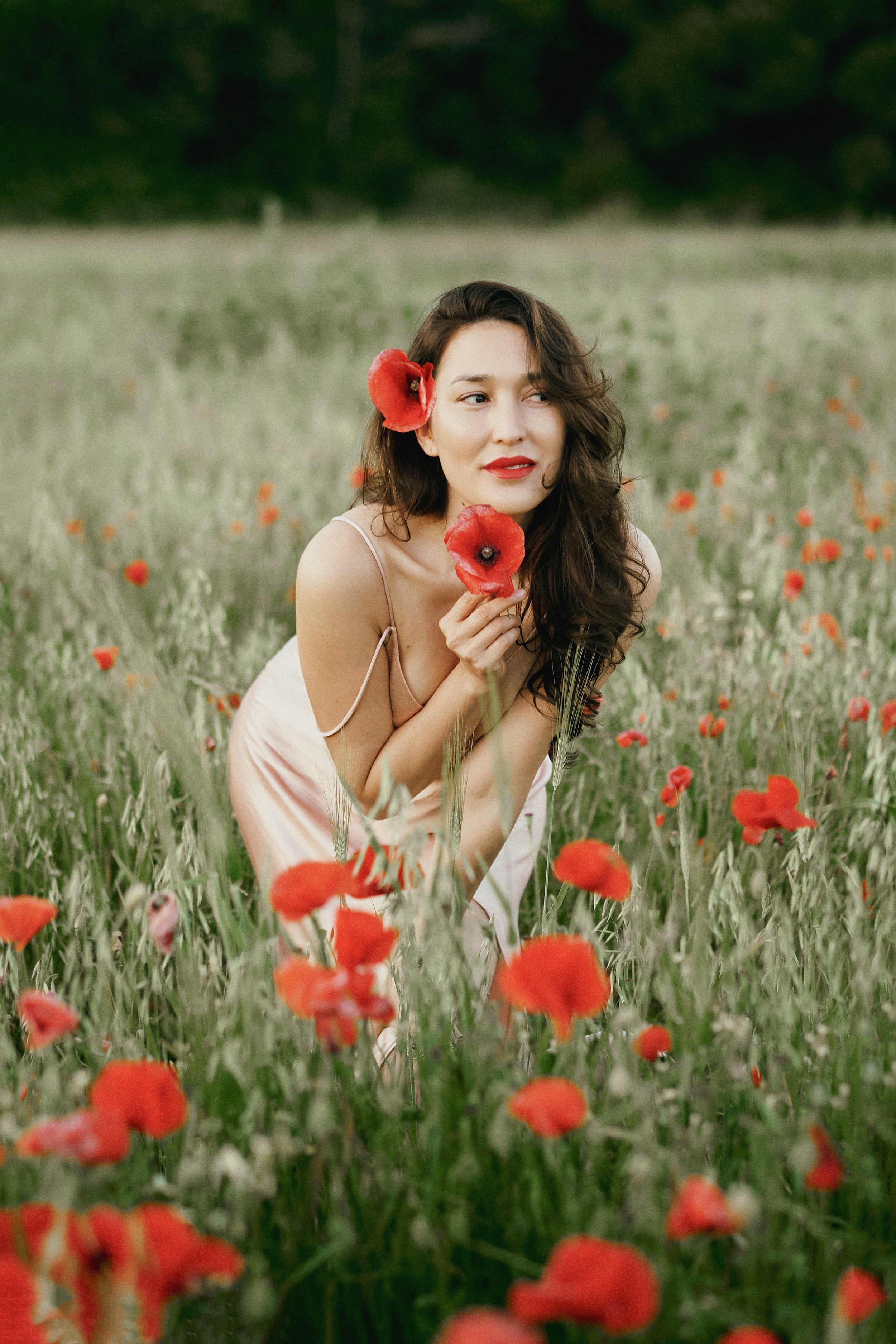 Кунсулу. Дочь Степей. Маки. Фотограф в Барселоне Жанна Захарченко