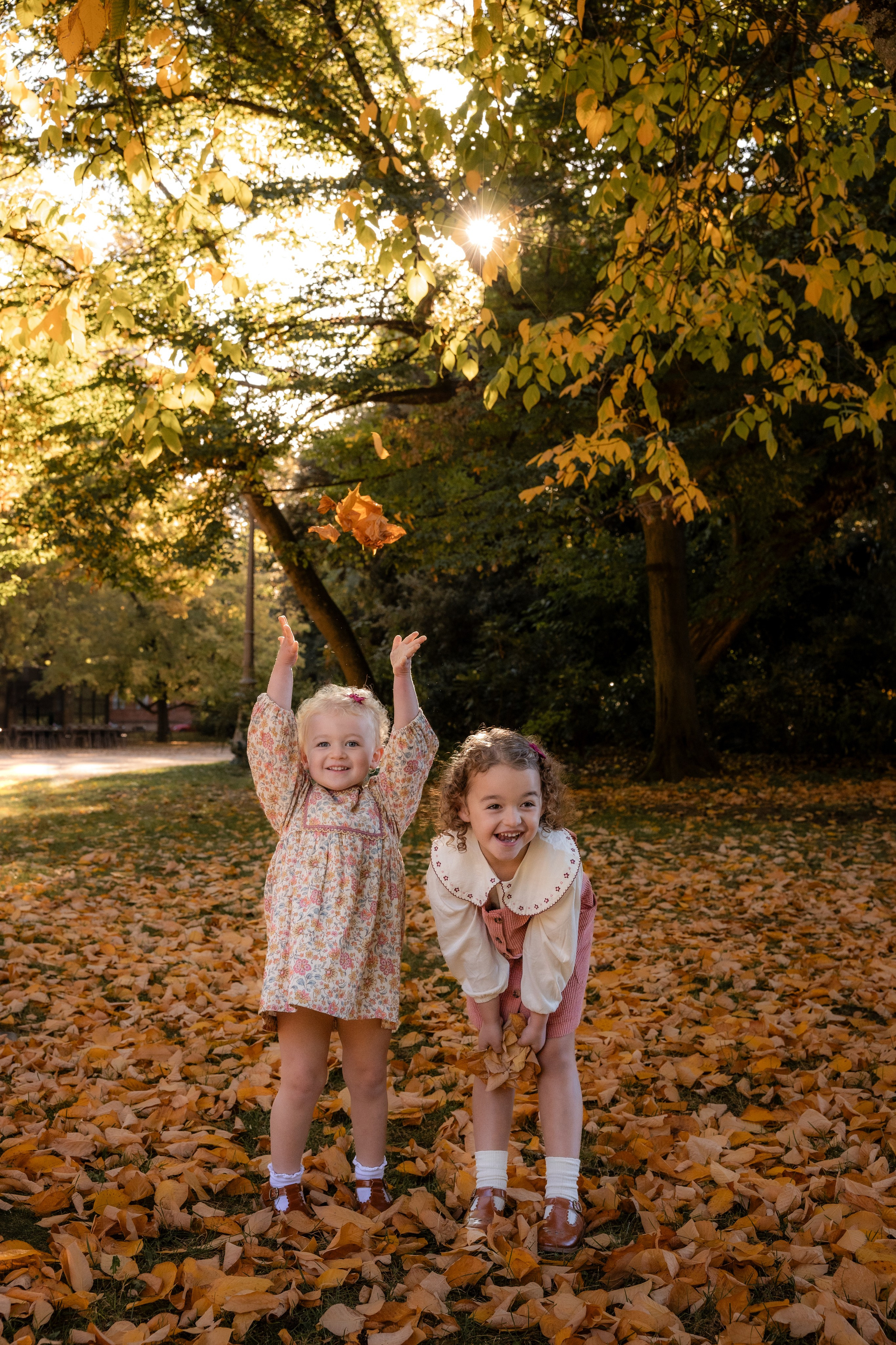 Autumn Family photoshoot in Toulouse. Jardin des Plantes. Евгения Смирнова — фотограф в Тулузе и юго-западной Франции