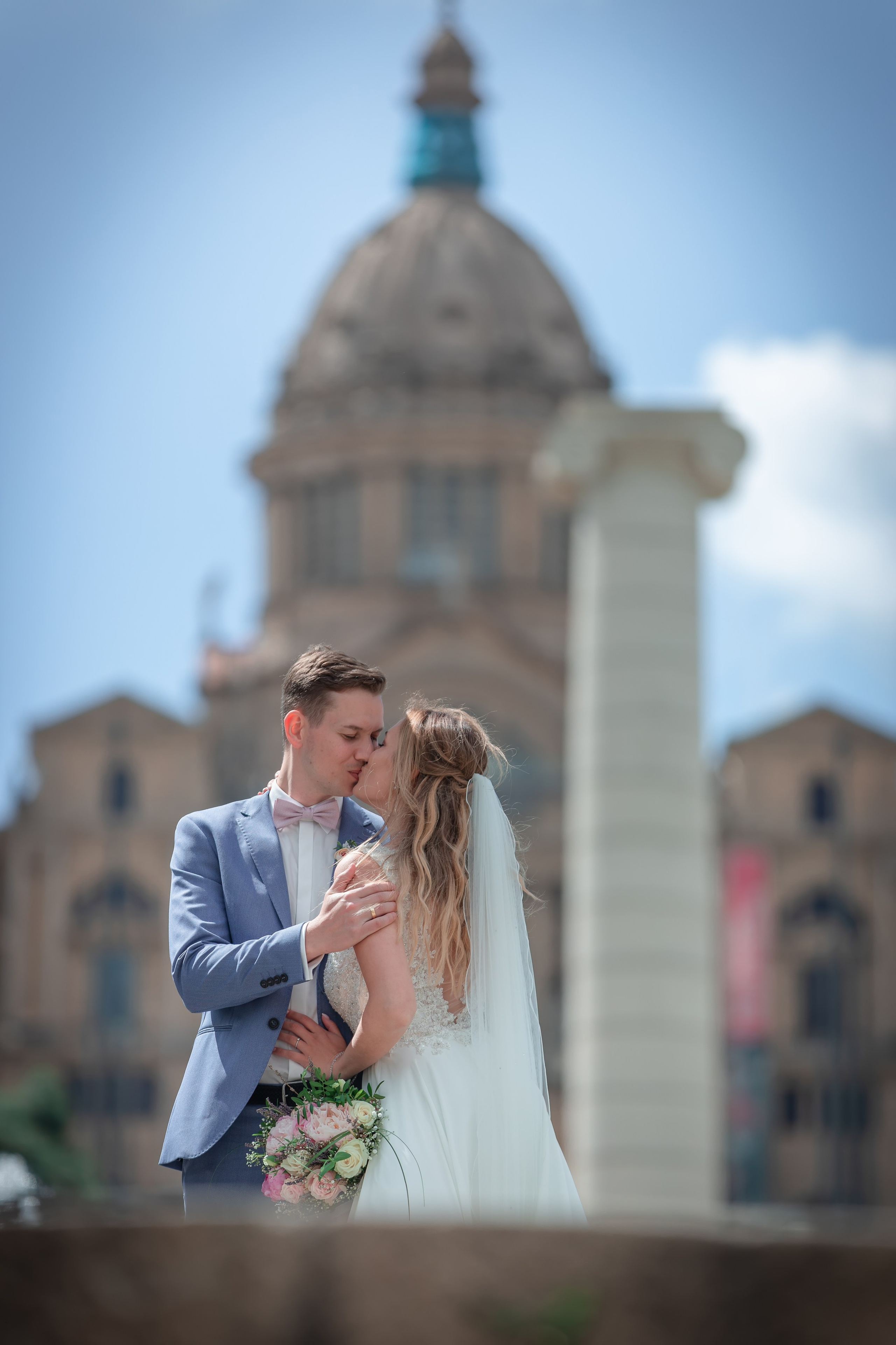 Hochzeitsfotograf Deutschland – Emotionale Fotos. Fotograf Sergej Nevelskij in Dortmund — Emotionale Hochzeitsfilme, Immobilienaufnahmen & individuelle Fotobücher