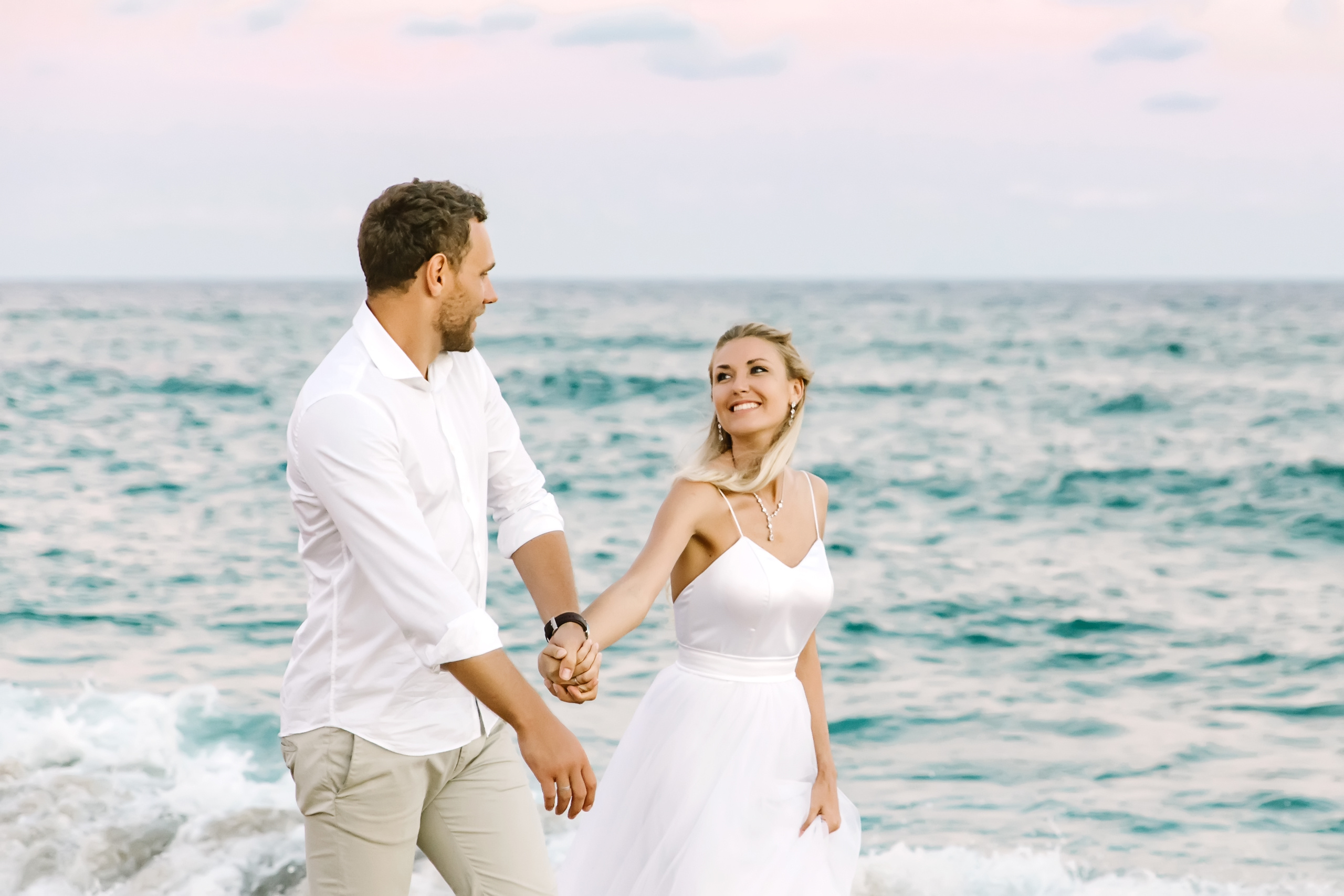 Свадебная фотосессия в Тосса де Мар, побережье Коста Брава, Барселона. Фотограф в Барселоне, в Испании, по всей Европе - Андрей Пасечник. Тел