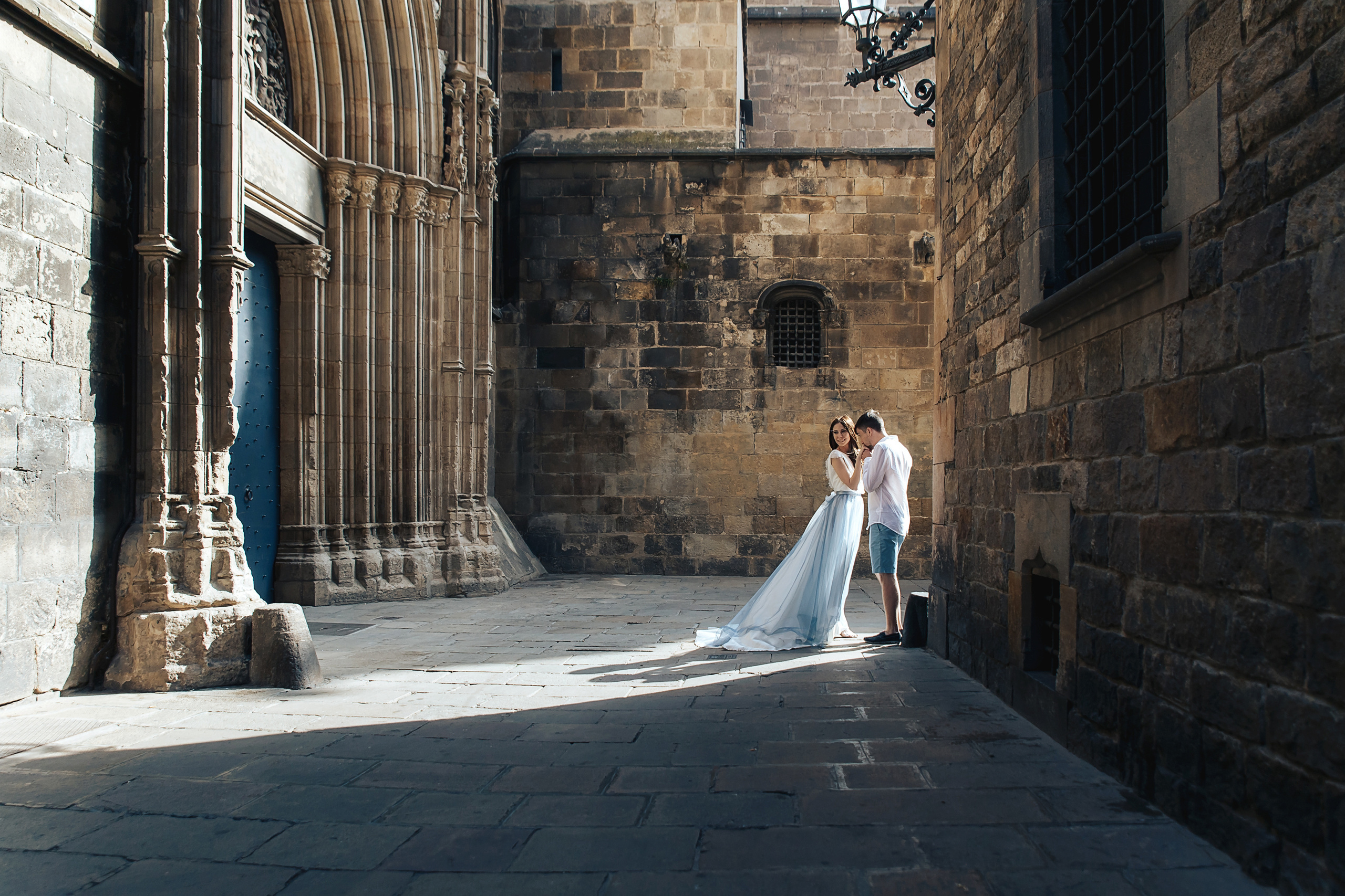 Свадебная фотосесси в Готическом квартале, Барселоне, Испания. Свадебн. Фотограф в Барселоне, в Испании, по всей Европе - Андрей Пасечник. Тел