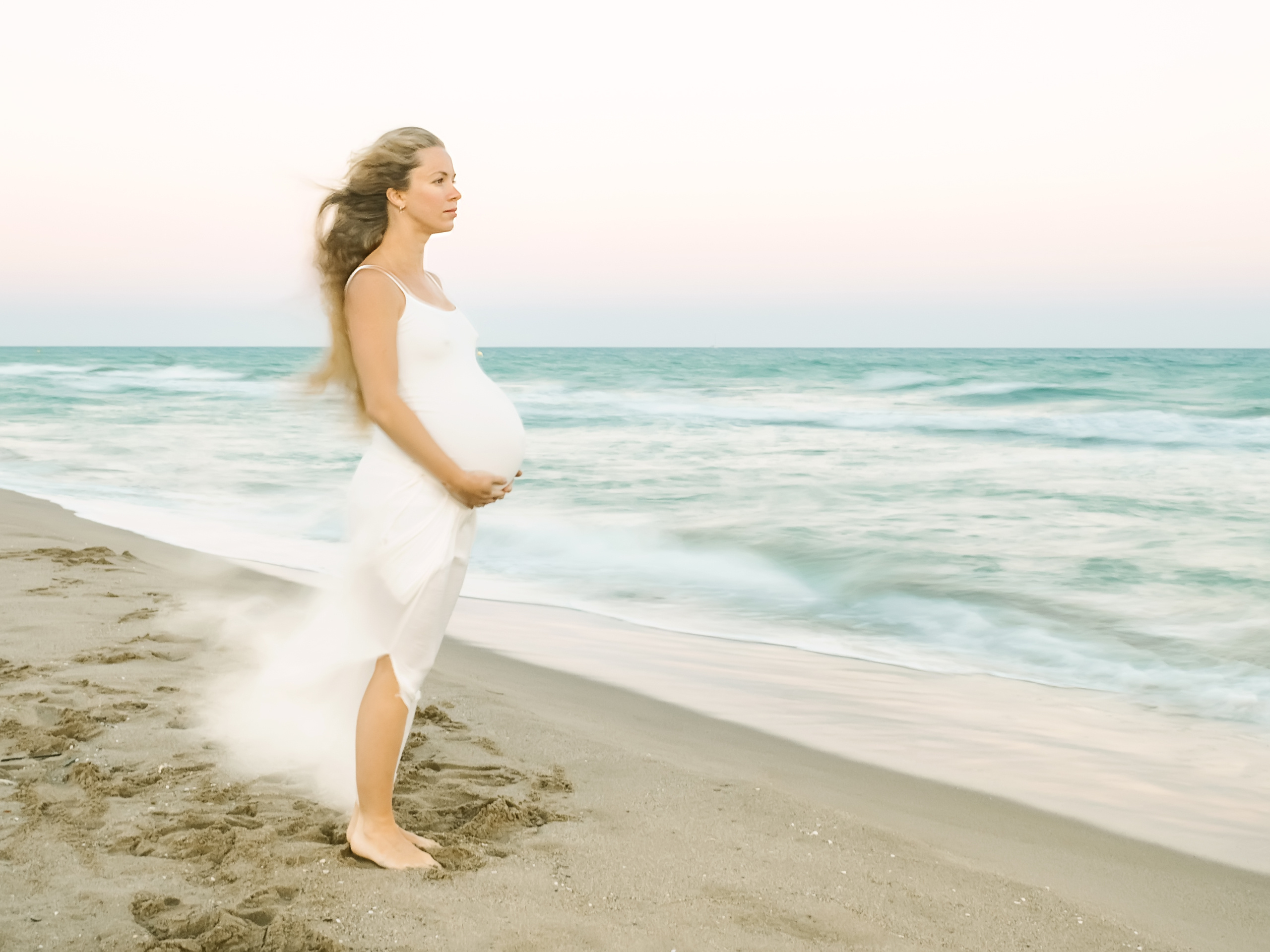 Anna. Destination photographer in Barcelona, Spain, Europe, Worldwide - Andr