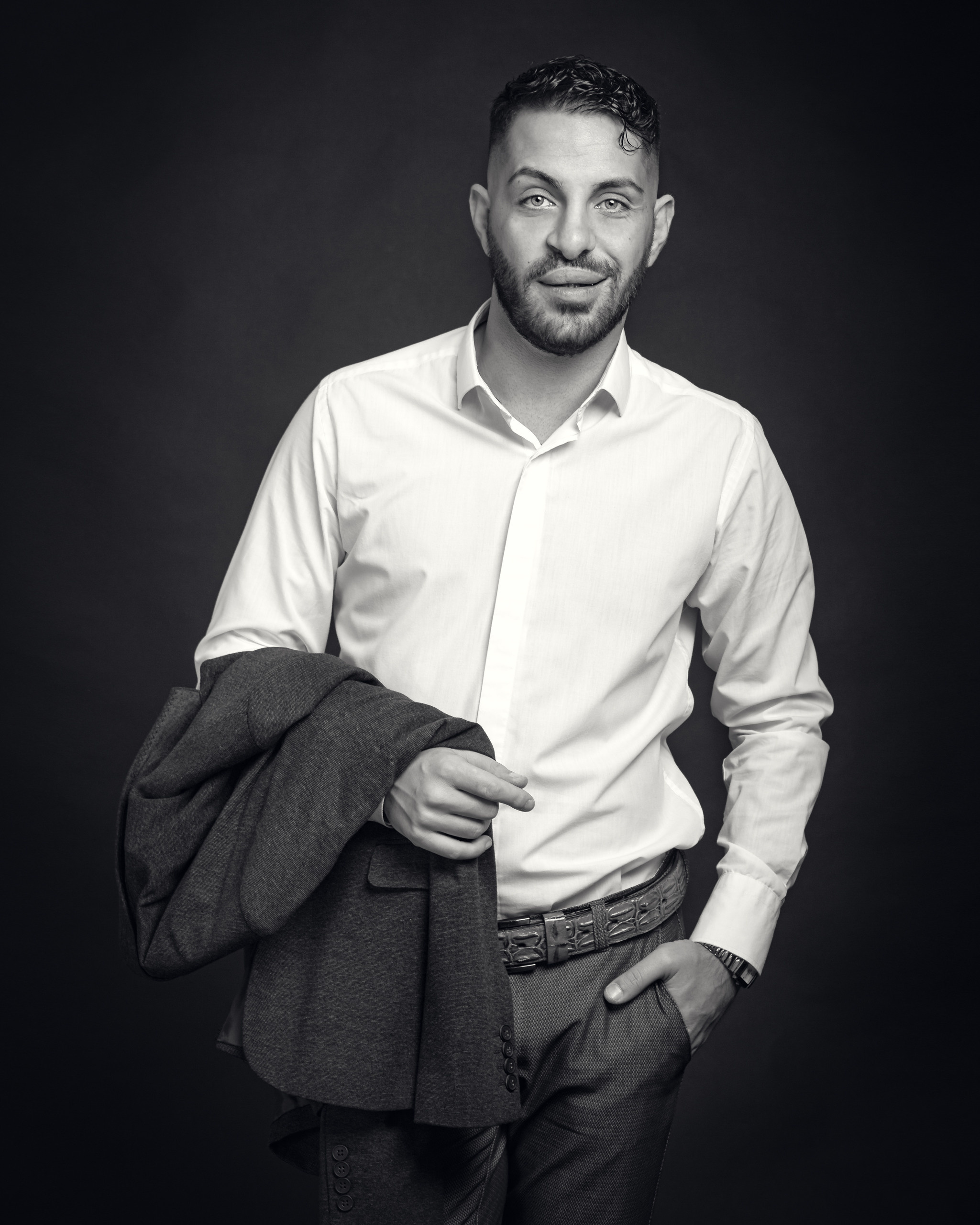 Мнения за фотограф Светлана Кънева. Фотограф Бургас. Фотосесии в студио и на открито, портрети, заснемане