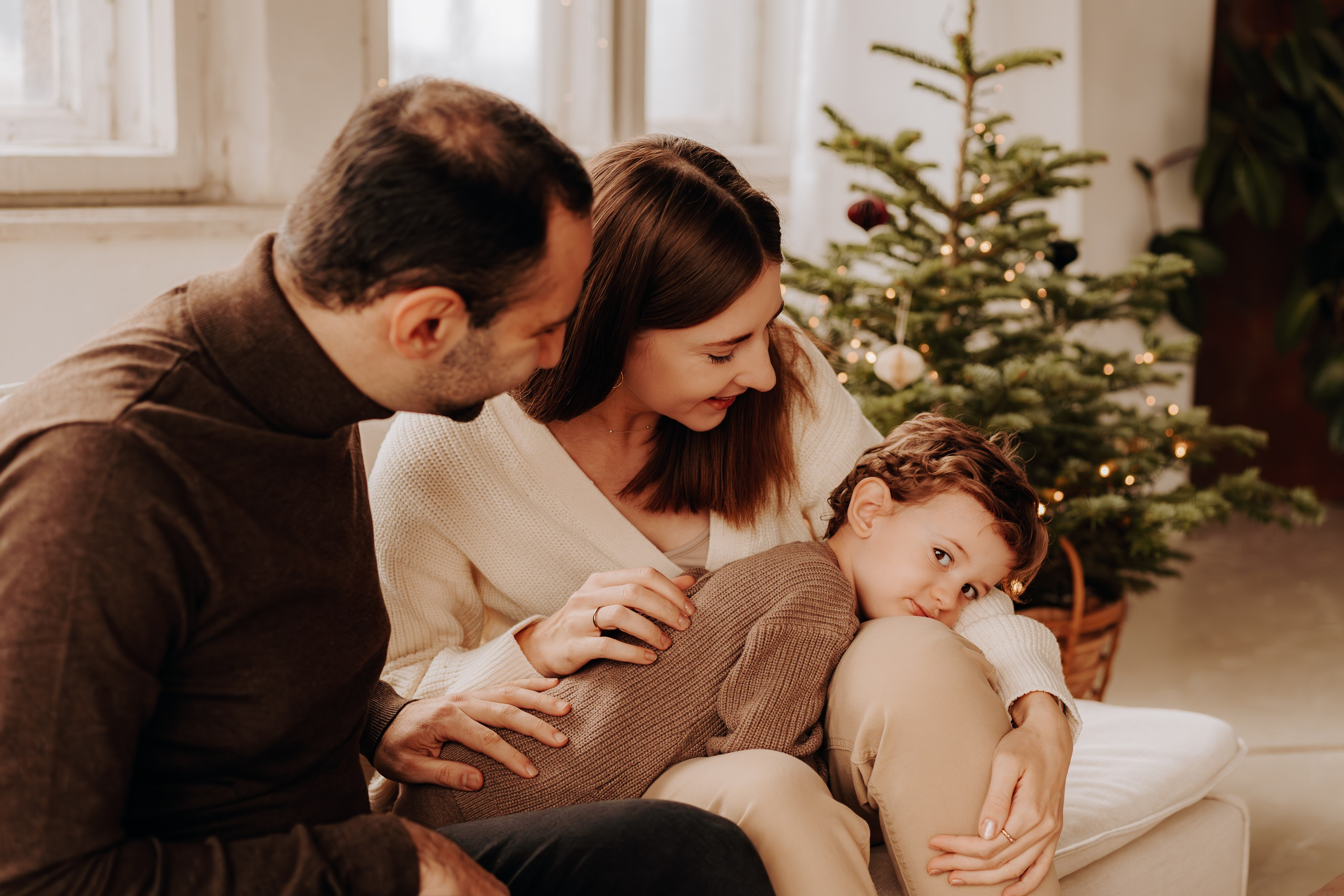 Minimalistyczne sesje świąteczne. Fotograf ślubny & lifestyle Gdańsk, Karolina Baczewska