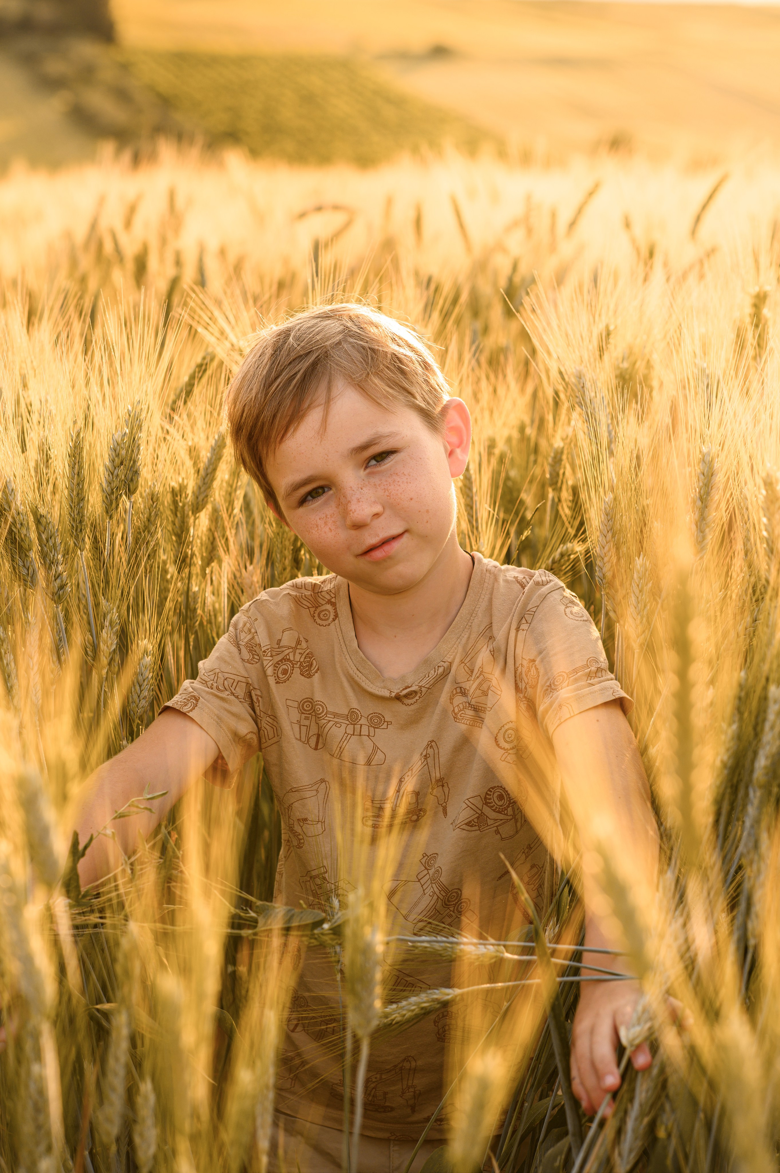 Wheat fields. Family, children, portrait, and event photography in Thessaloniki