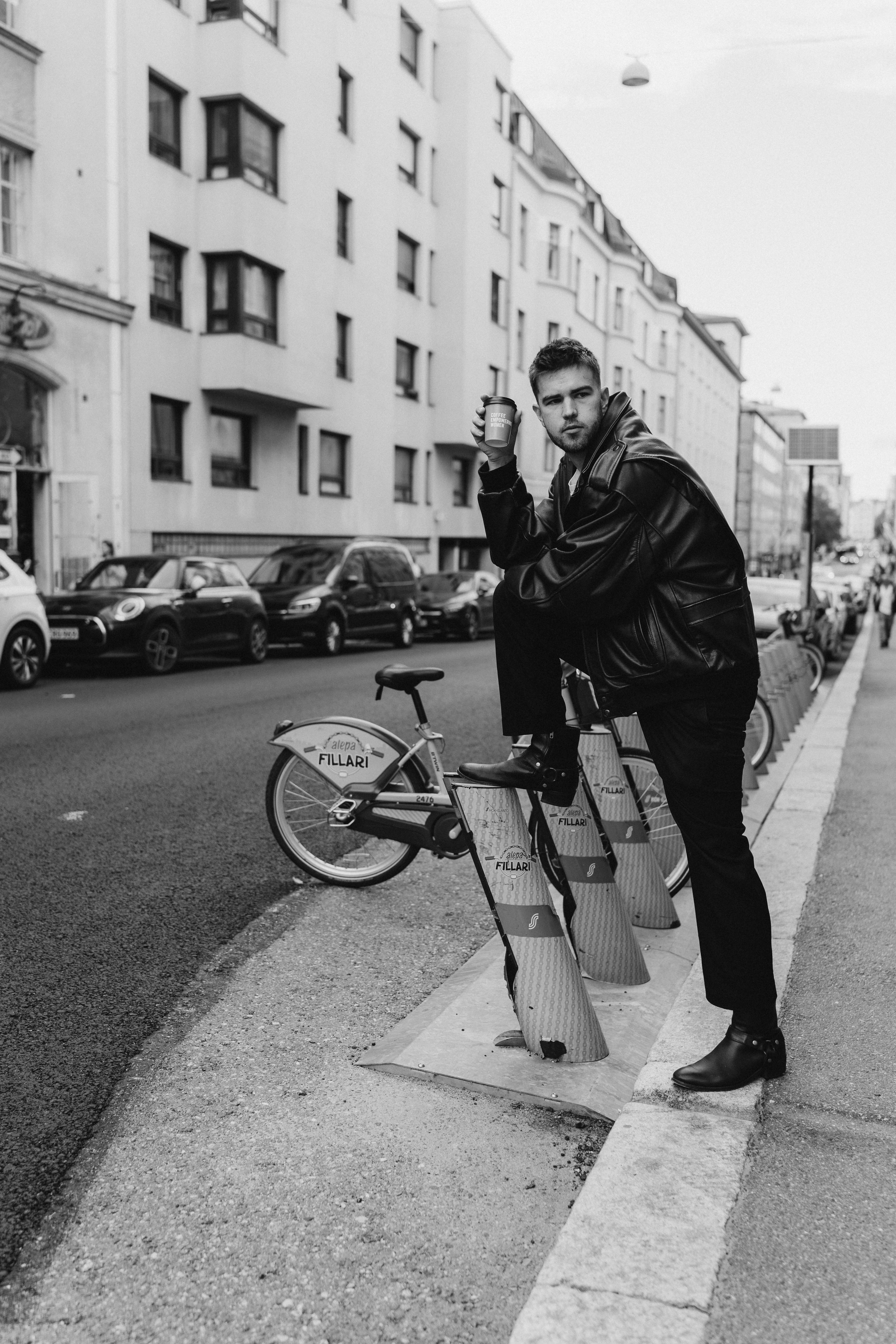 Kevin. Wedding and portrait photographer in Helsinki Vickan O