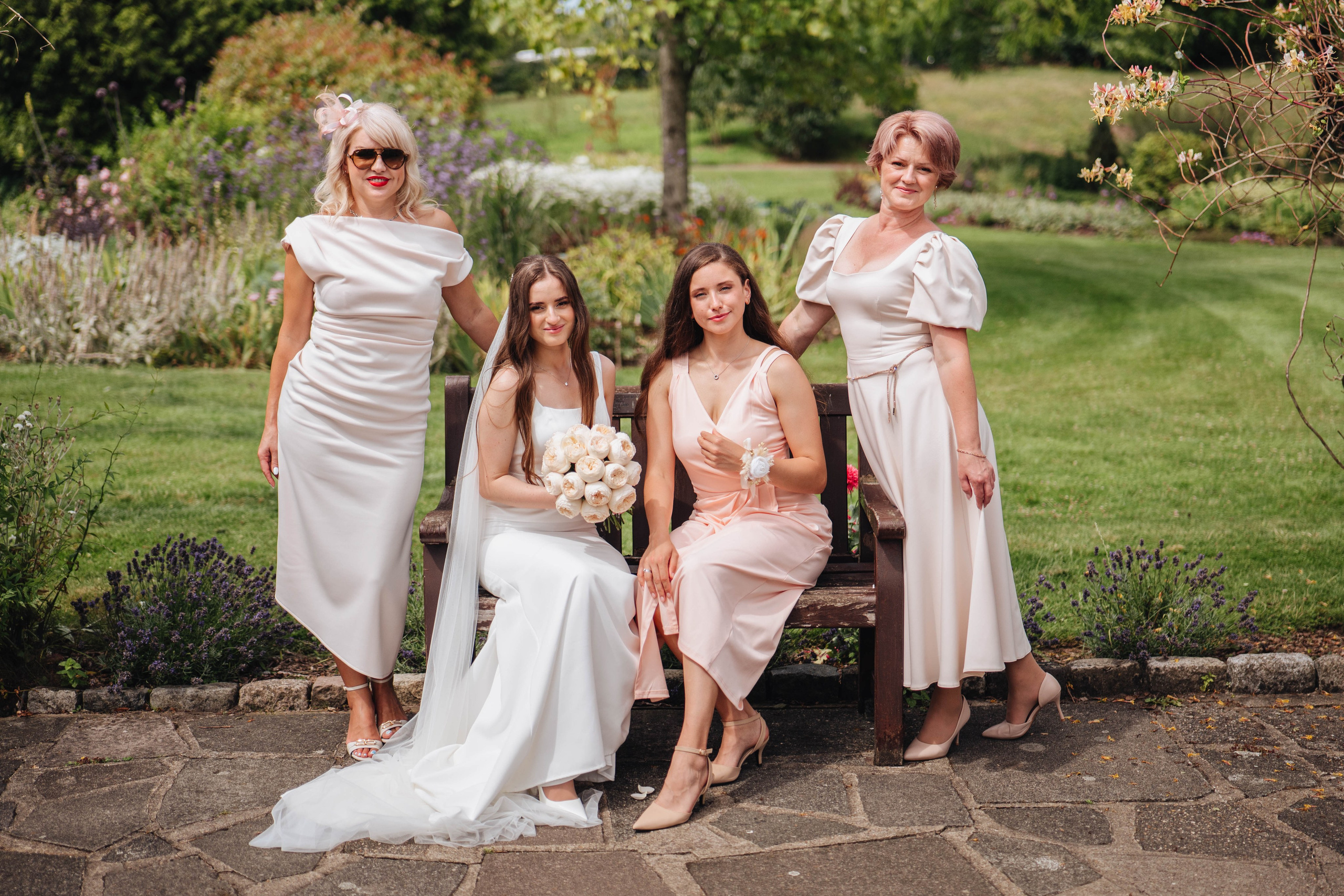 Wedding in Dalson, London, UK. Wedding and family photographer in London