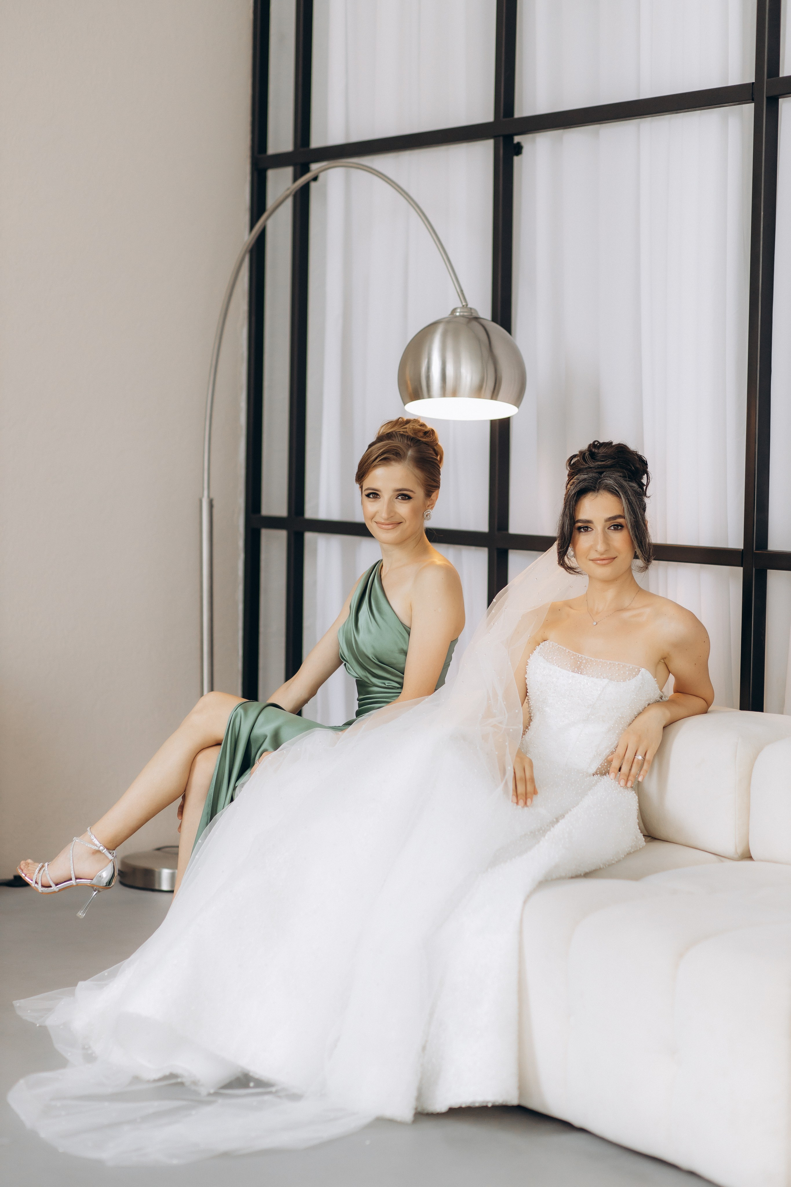 Hairandes & Emilia. Home