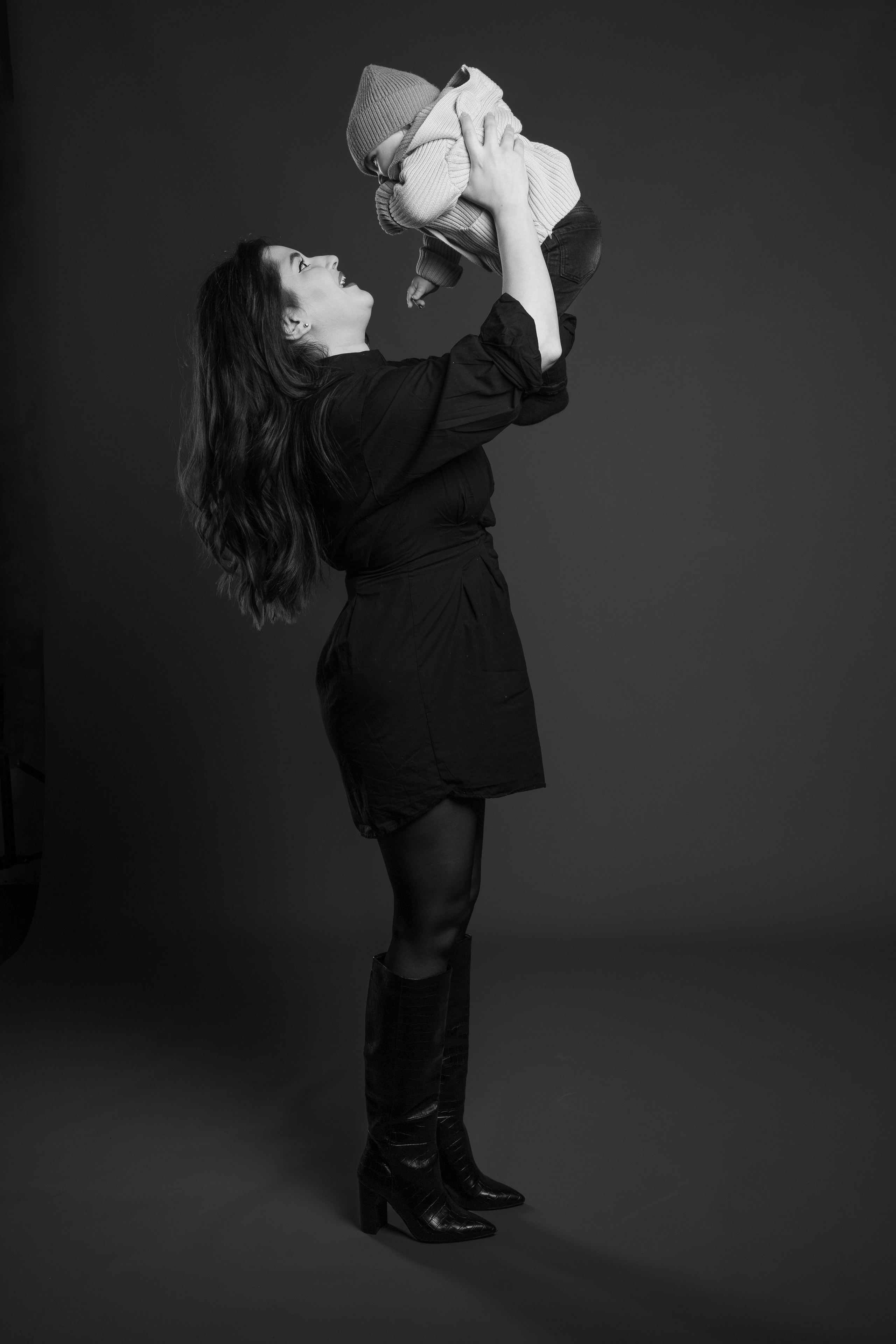 ValStudio. Https://valphoto.wfolio.pro/