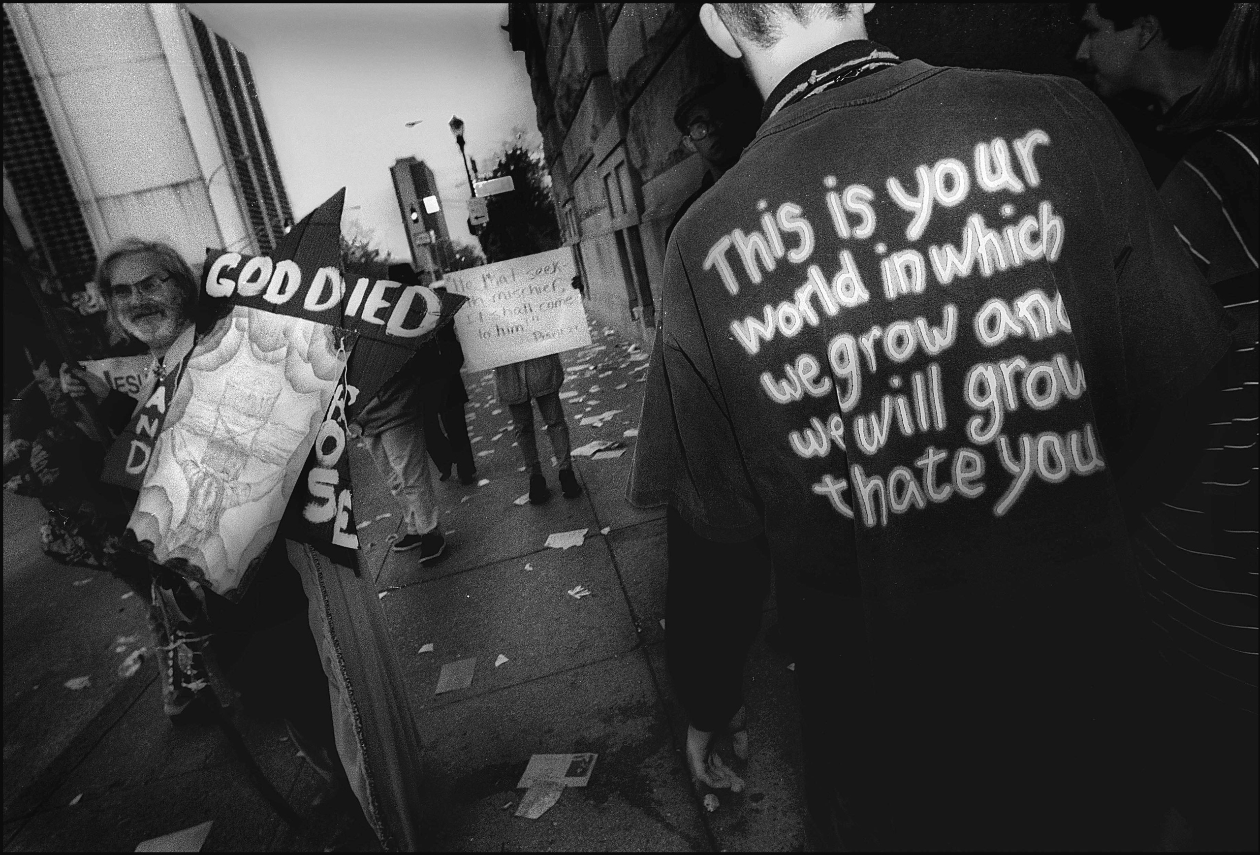A Marilyn Monroe protestor arrives to Louisville Gardens to voice his opposition to what he considers 'devils music' as the entertainer tours through the American midwest sparking controversy with his lyrics.