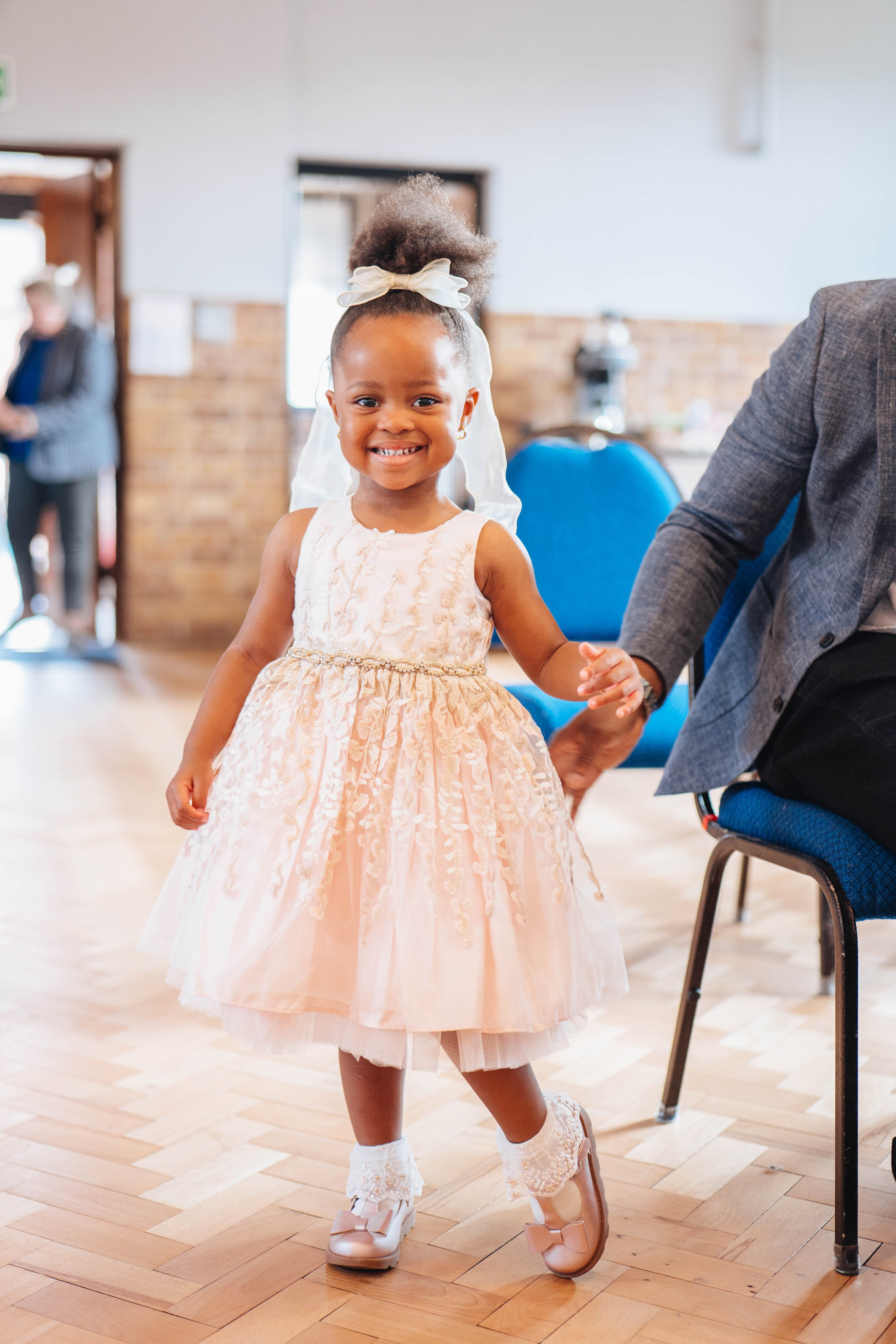 Wedding photosession in east London. Wedding and family photographer in London