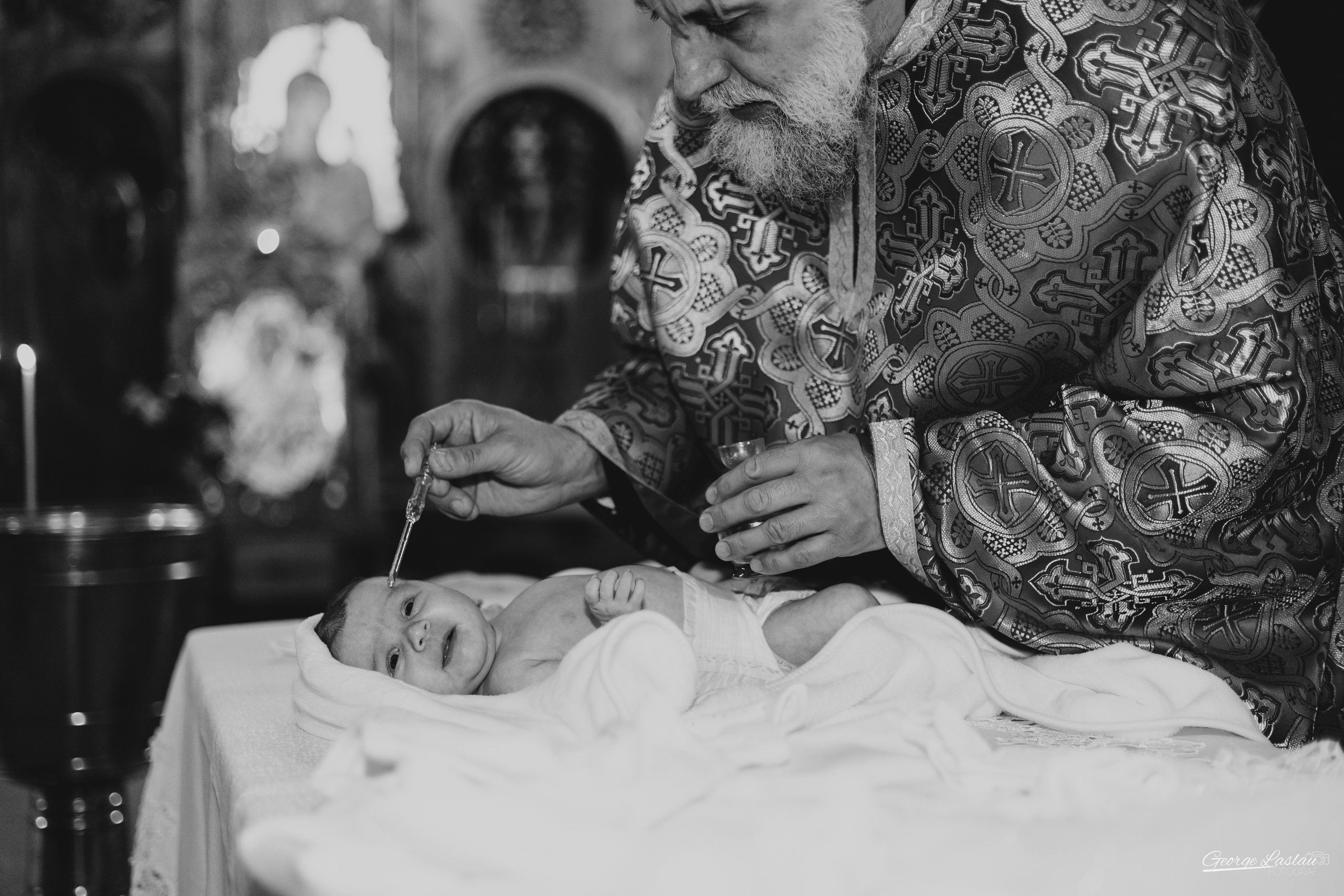 Ioana Antonia. George Laslău Fotograf