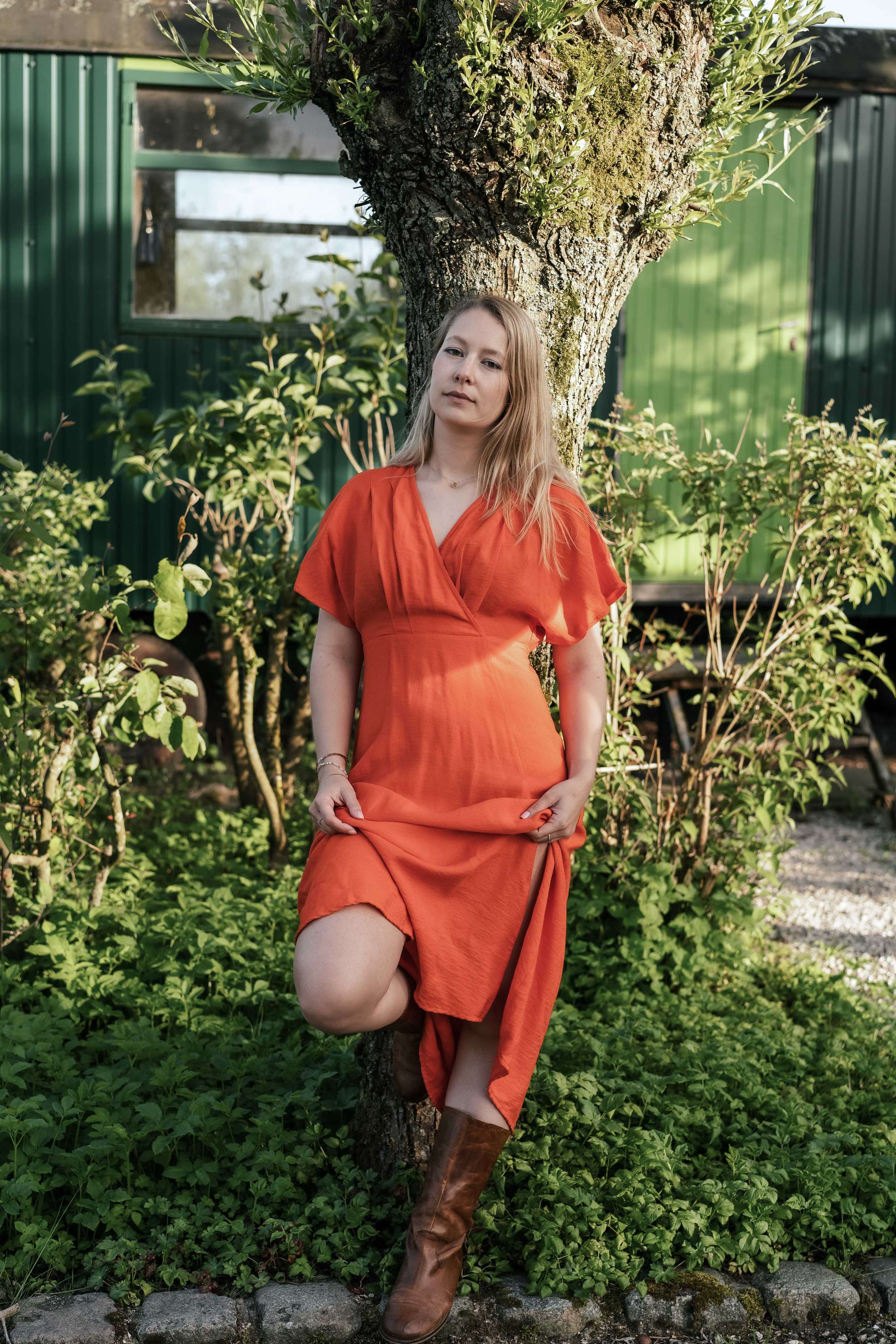 Sharisa en Lore. Tatyana Van Hedent een fotograaf te Zele, Oost-Vlaanderen