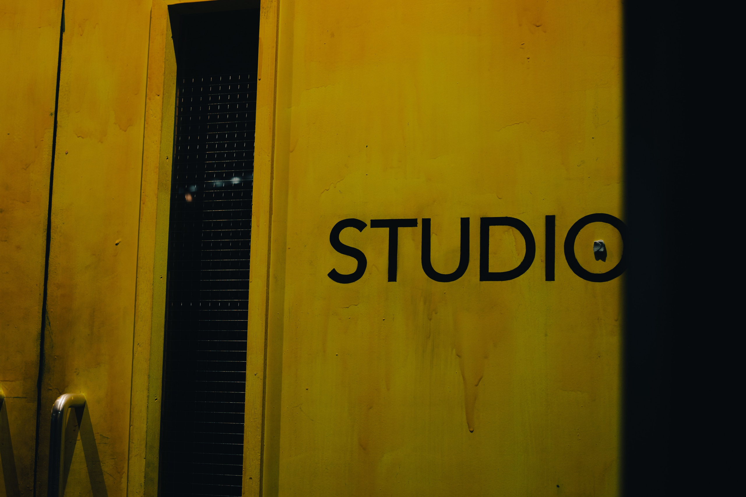 Dareshack Business Shoot. Lifestyle & Documentary Photography in Bristol, Bath & London — def0cused