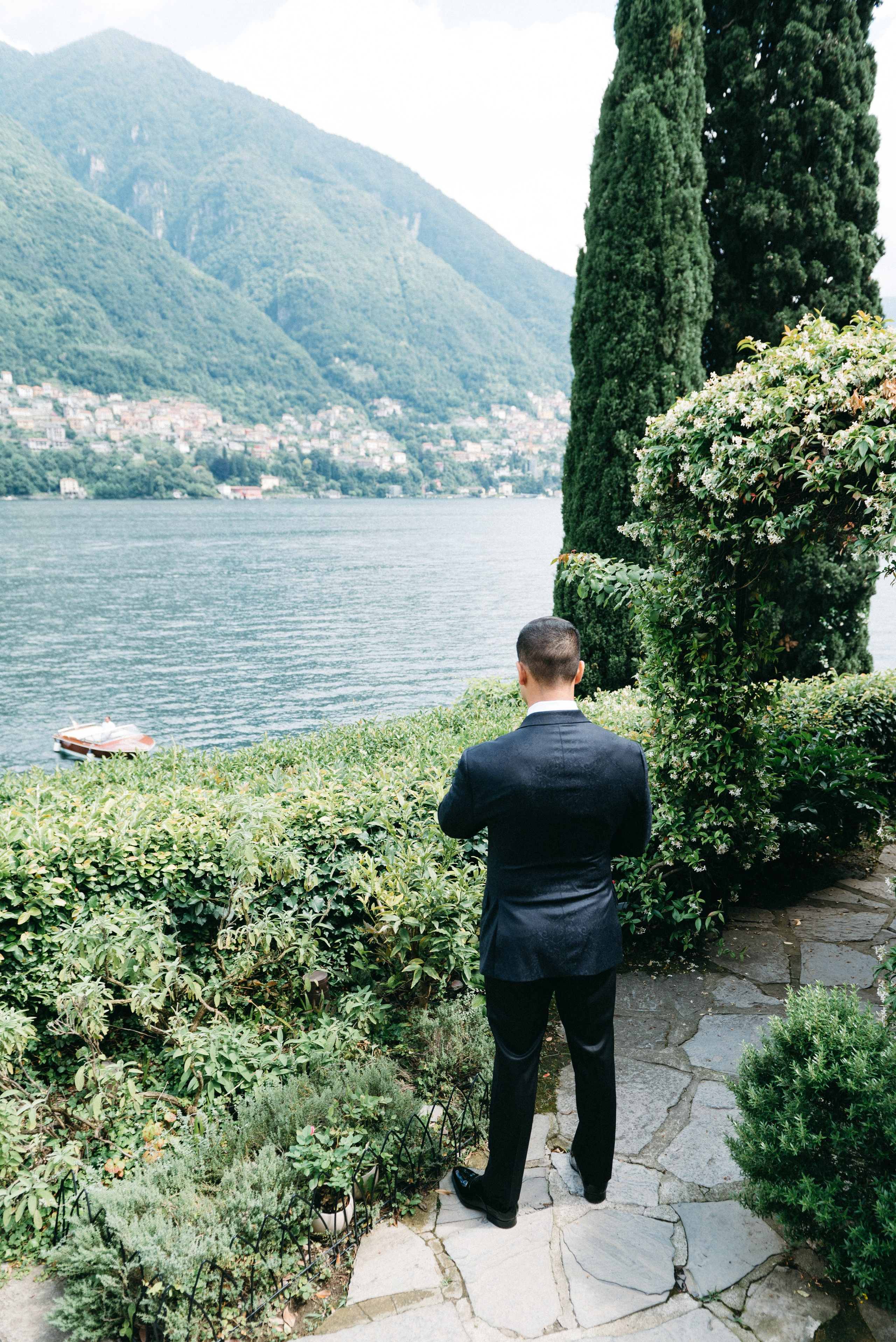 Lake Como wedding. Lake Como Photographer — Proposal | Wedding | Elopement