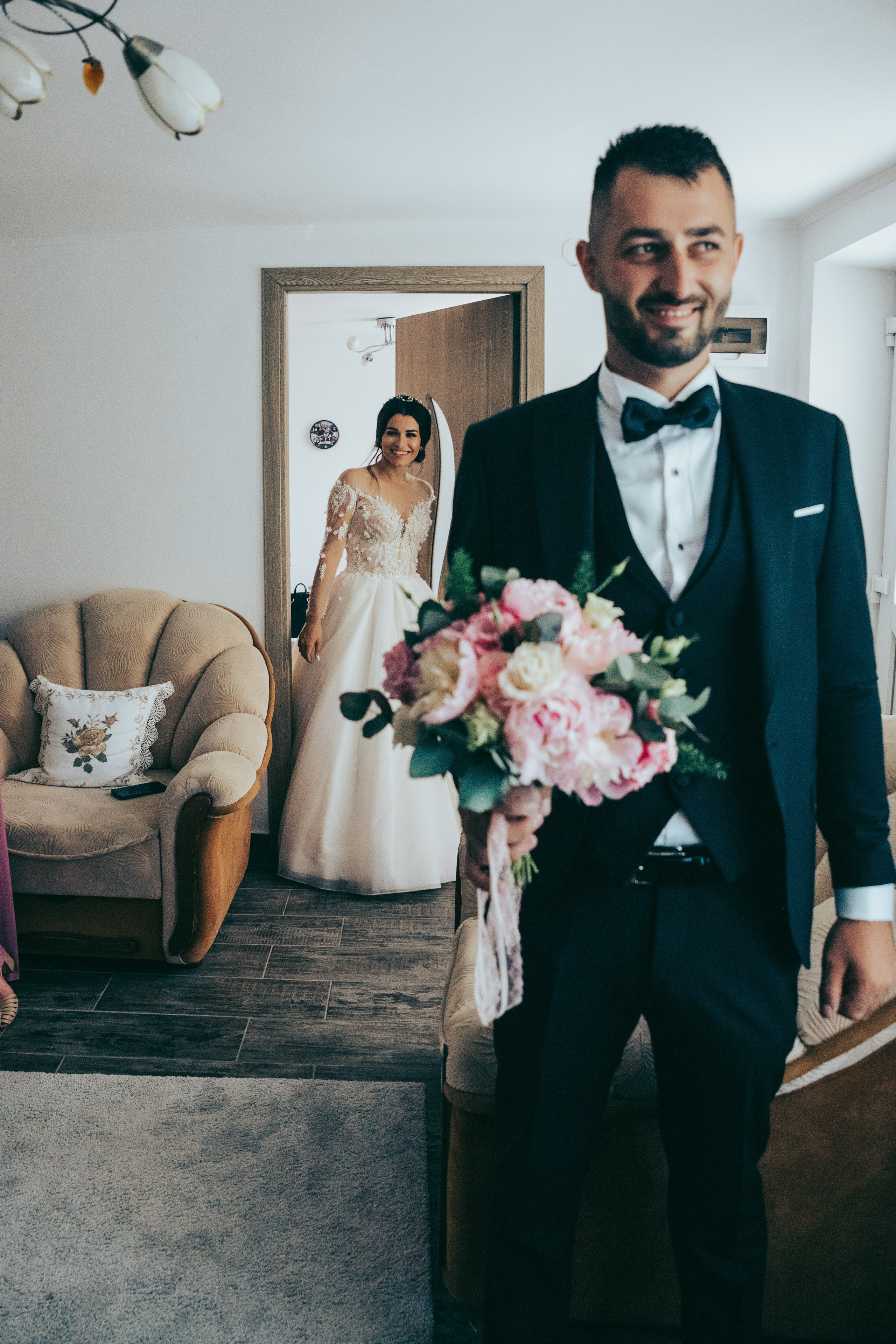 Lucian & Loredana. Fotograf de Nunta Focsani