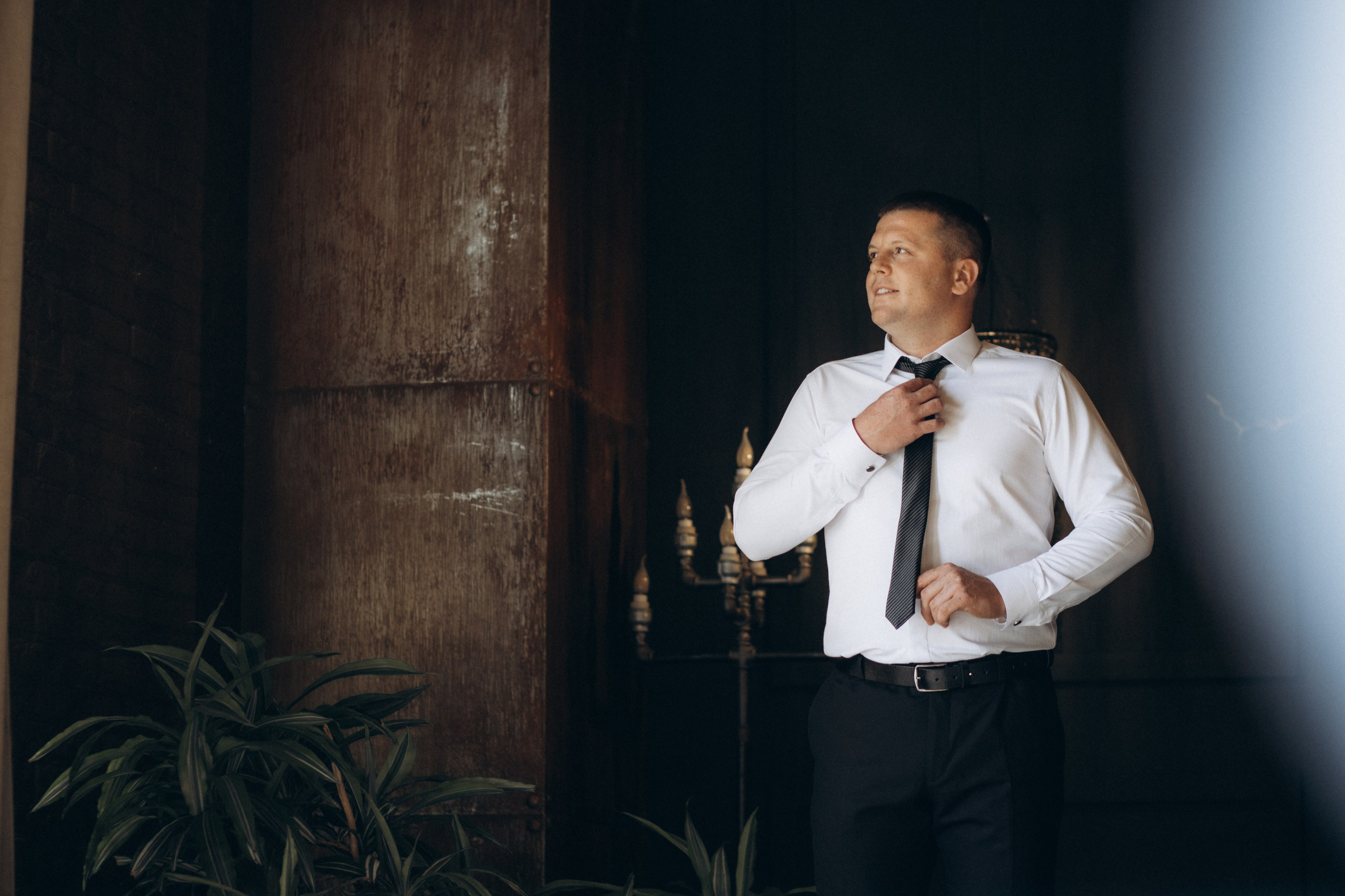 Nikolly & Constantin. Home