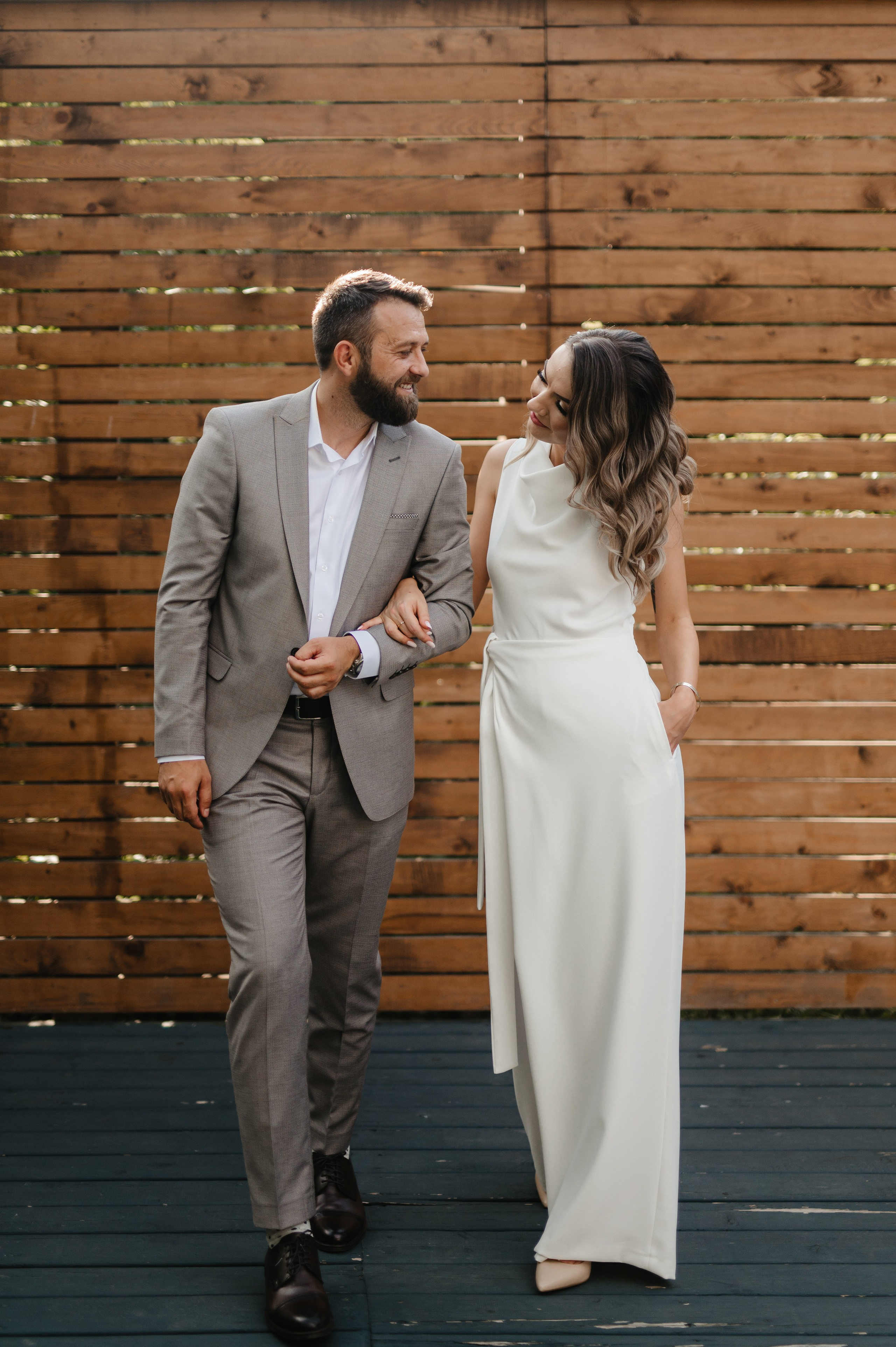 Cununie civila in aer liber si sedinta foto de cuplu. Proud Vision Weddings | Wedding Photography & Film — Servicii profesionale Foto Video Nunta Iasi