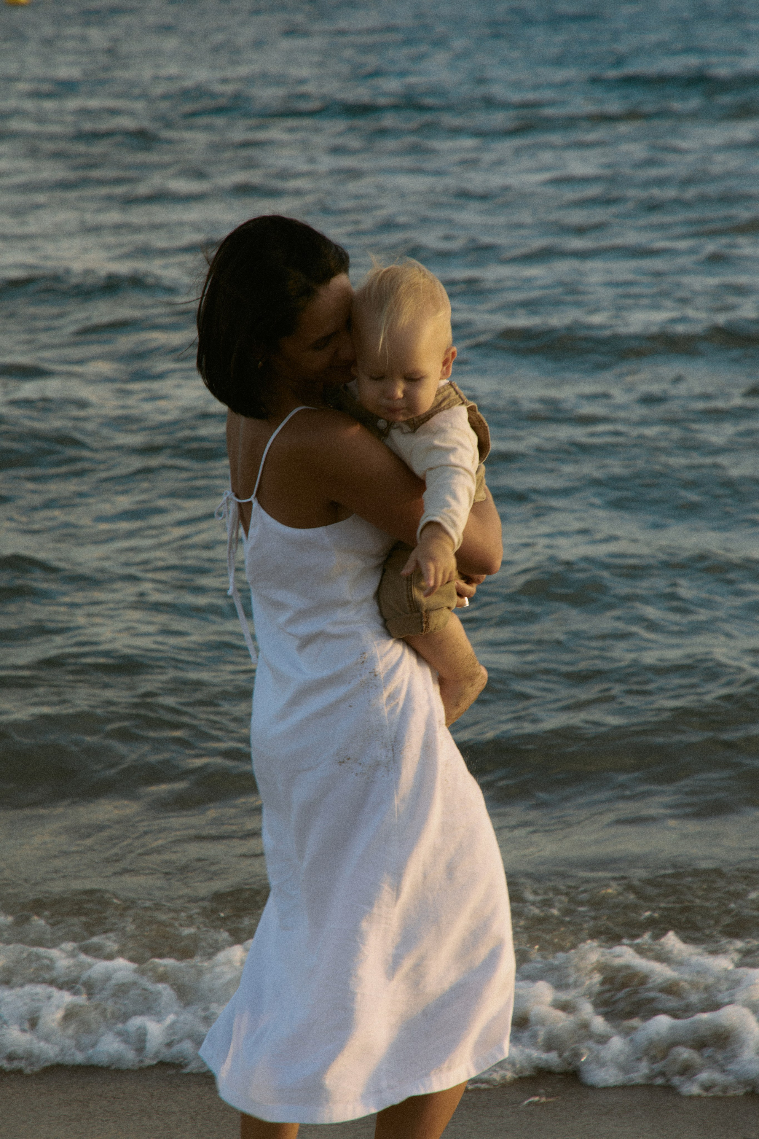 Beach session. Photographer in Paris