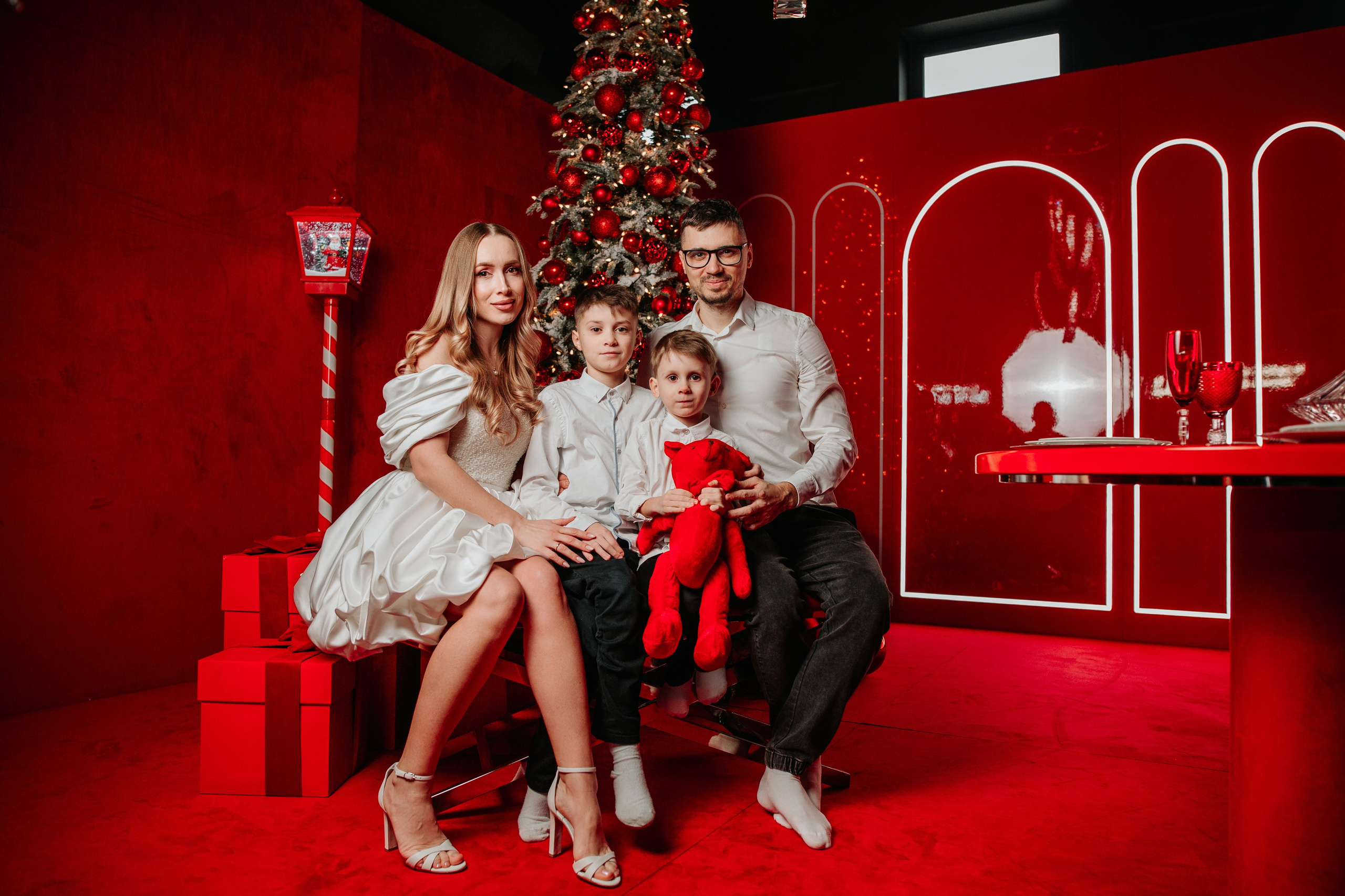 Christmas Time. Wedding, Family Photographer