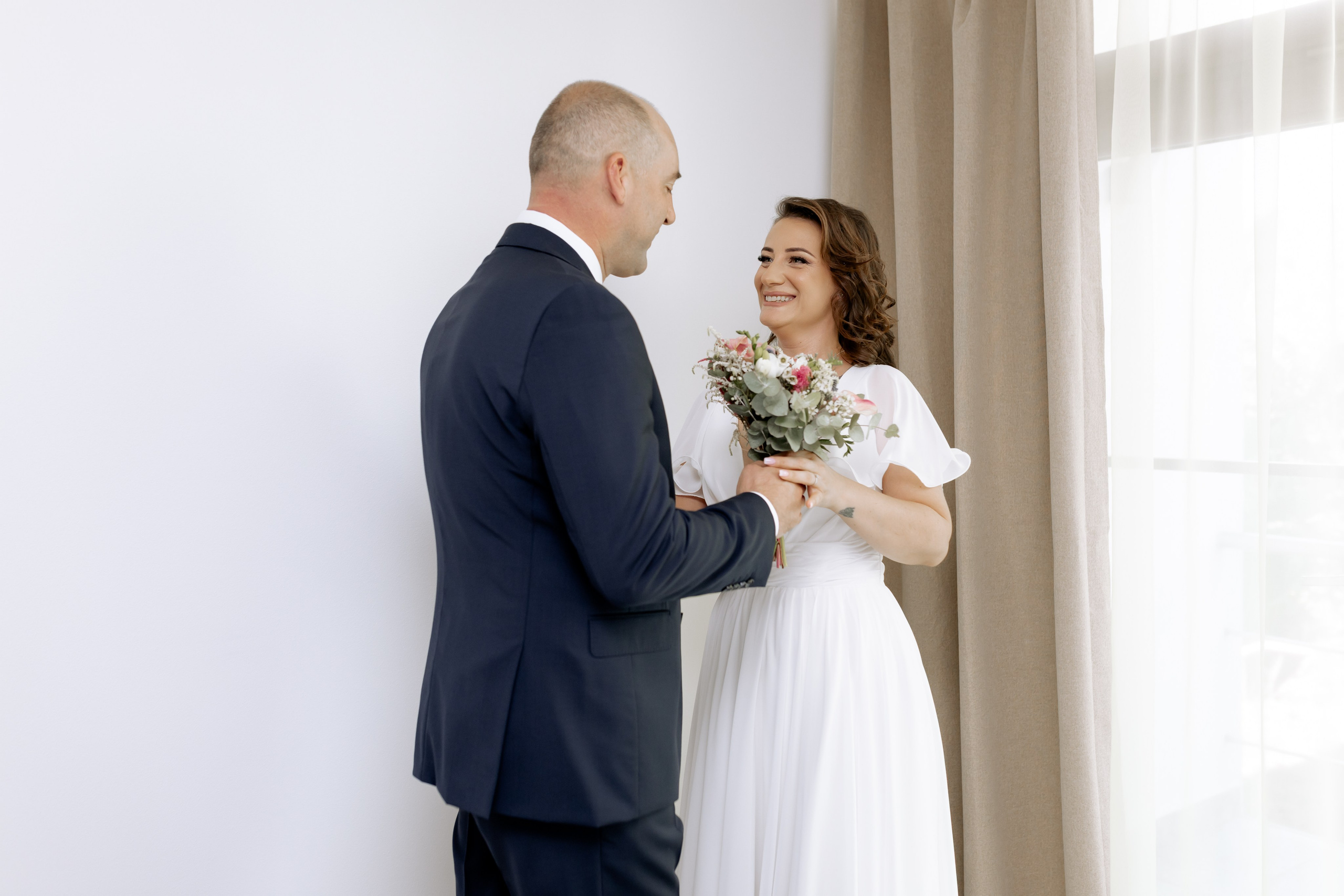 Alina&Laurențiu 🍀🧡🌿. Stefan Teodorescu — Fotograf de Nunta