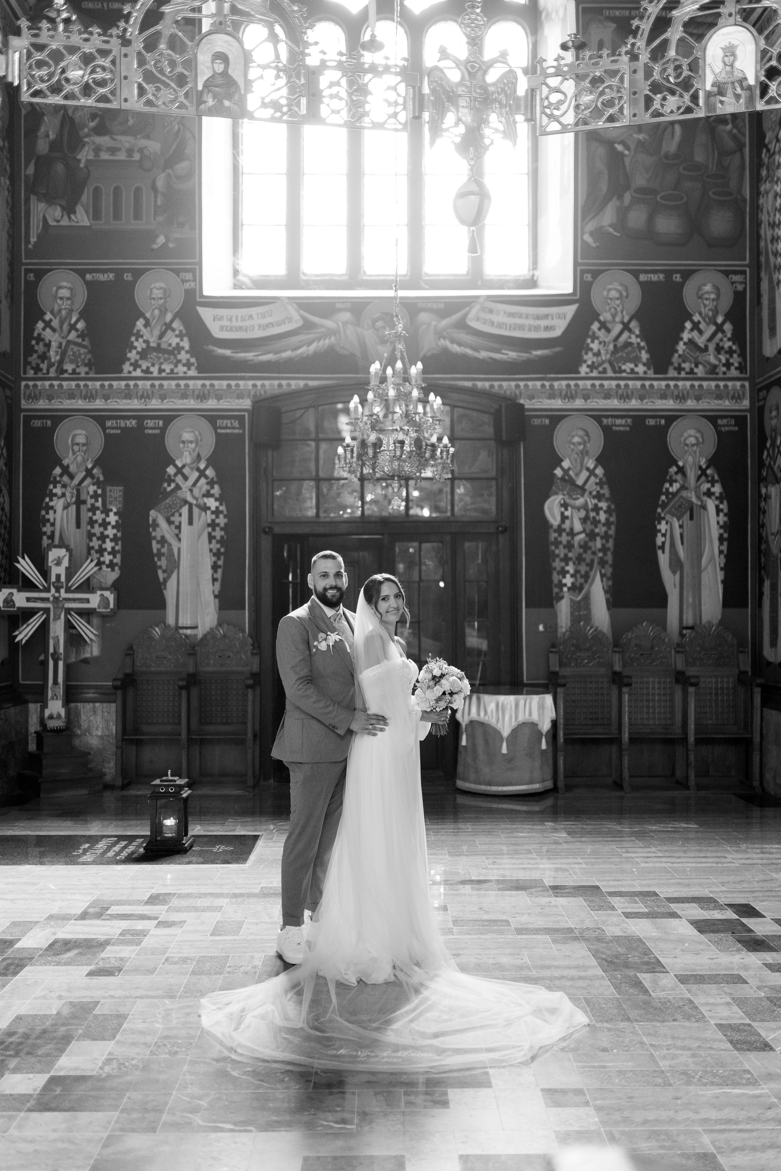 M&D|Between City Lights and Hidden Oasis. Black Sheep Produkcija| Wedding Photography and Wedding Films, based in Kragujevac, Europe / Fotograf i videograf, Kragujevac, Srbija