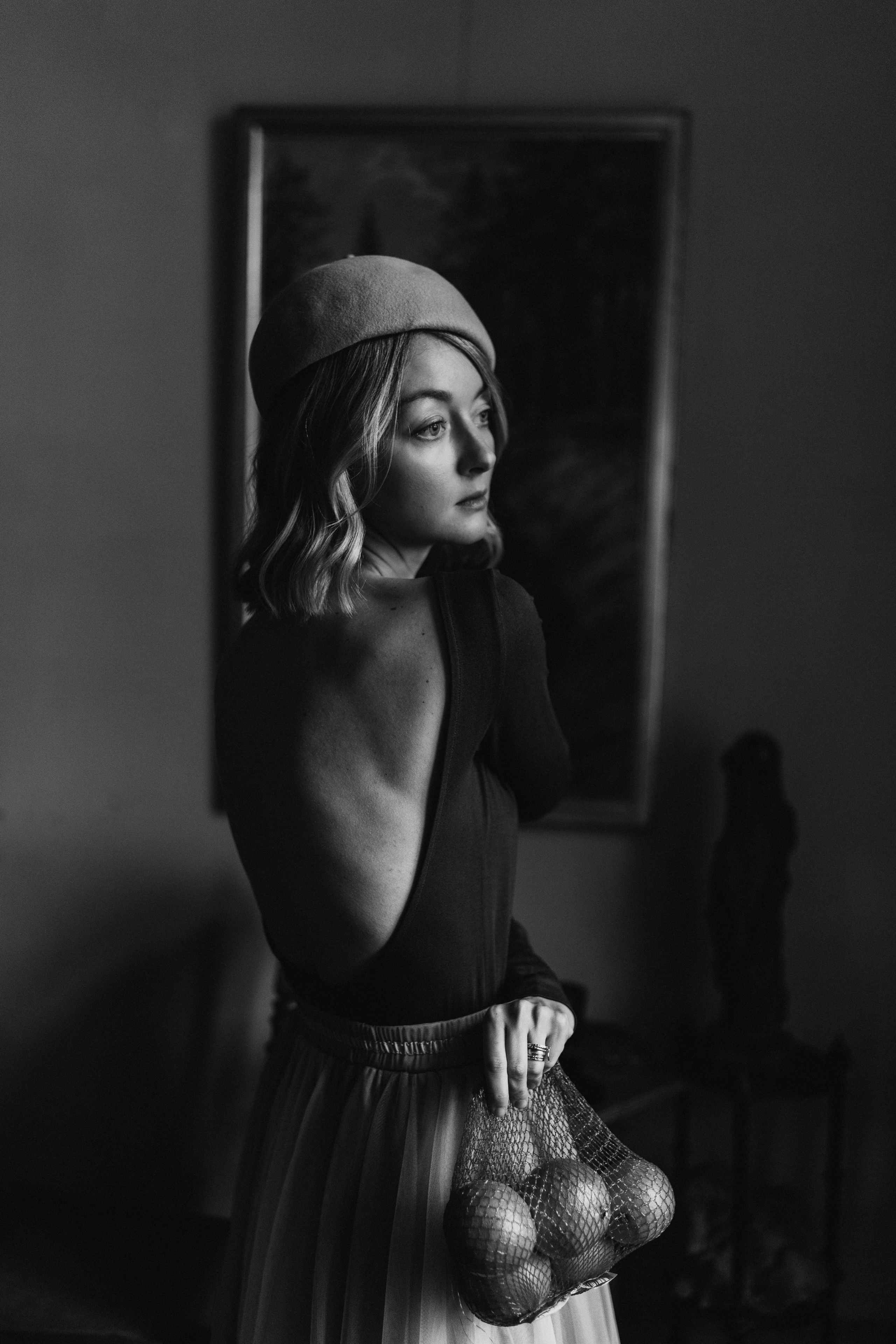 Woman phoshoot. Wedding and portrait photographer in Helsinki Vickan O