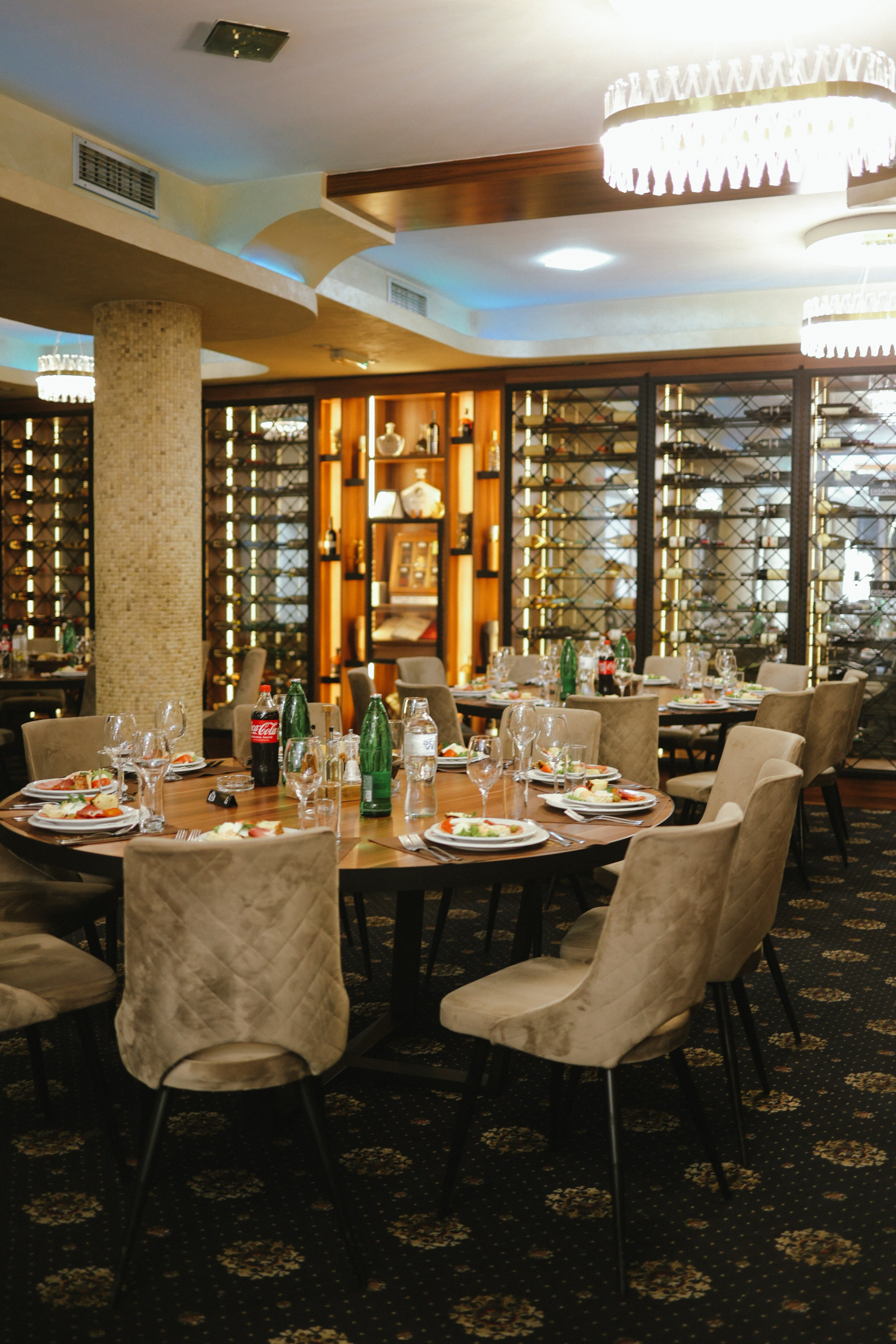 Emili. Vlada toskic wedding and event photographer