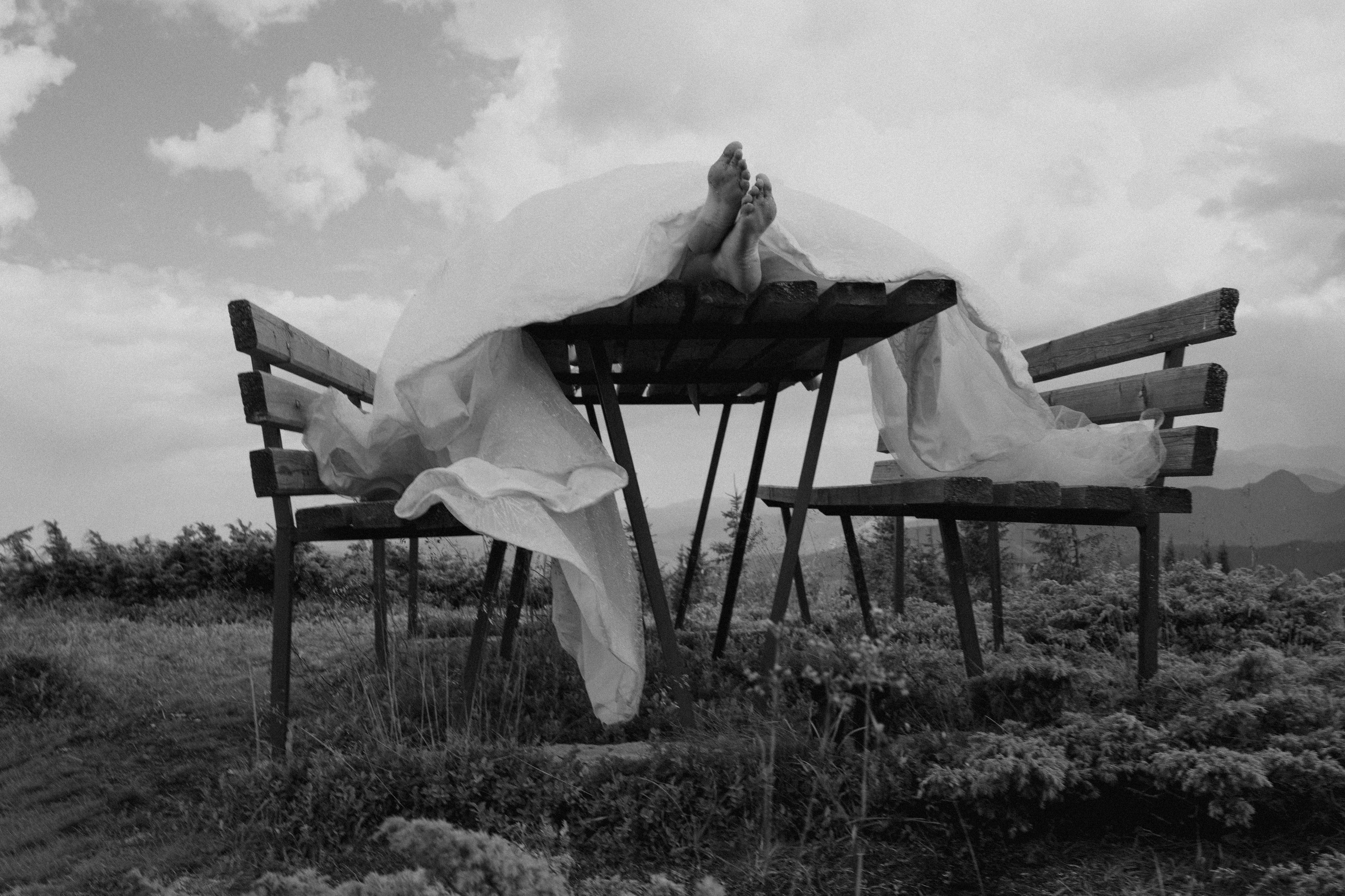 Documentary Weddings. Adrian Aioanei — Fotograf profesionist de nuntă în Iași, Suceava și București. Specializat în evenimente, portrete și fine art