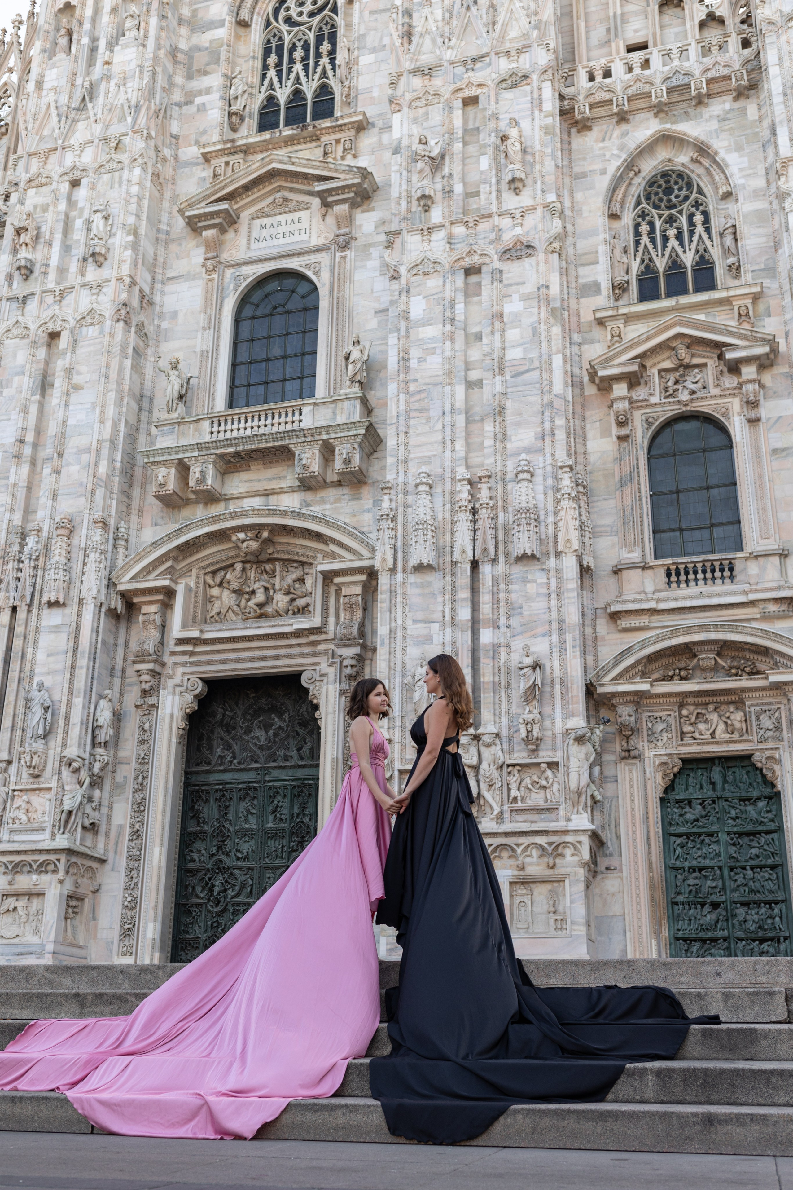 Eugenia and Serafima. Photographer in Milan |Mila Pro Photo